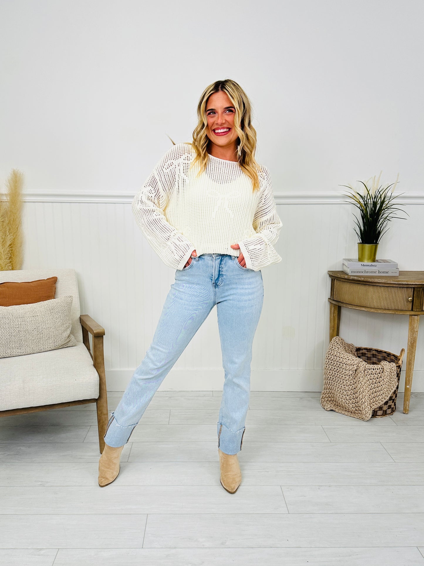 Crush On The Cuff Tummy Control Mom Jeans