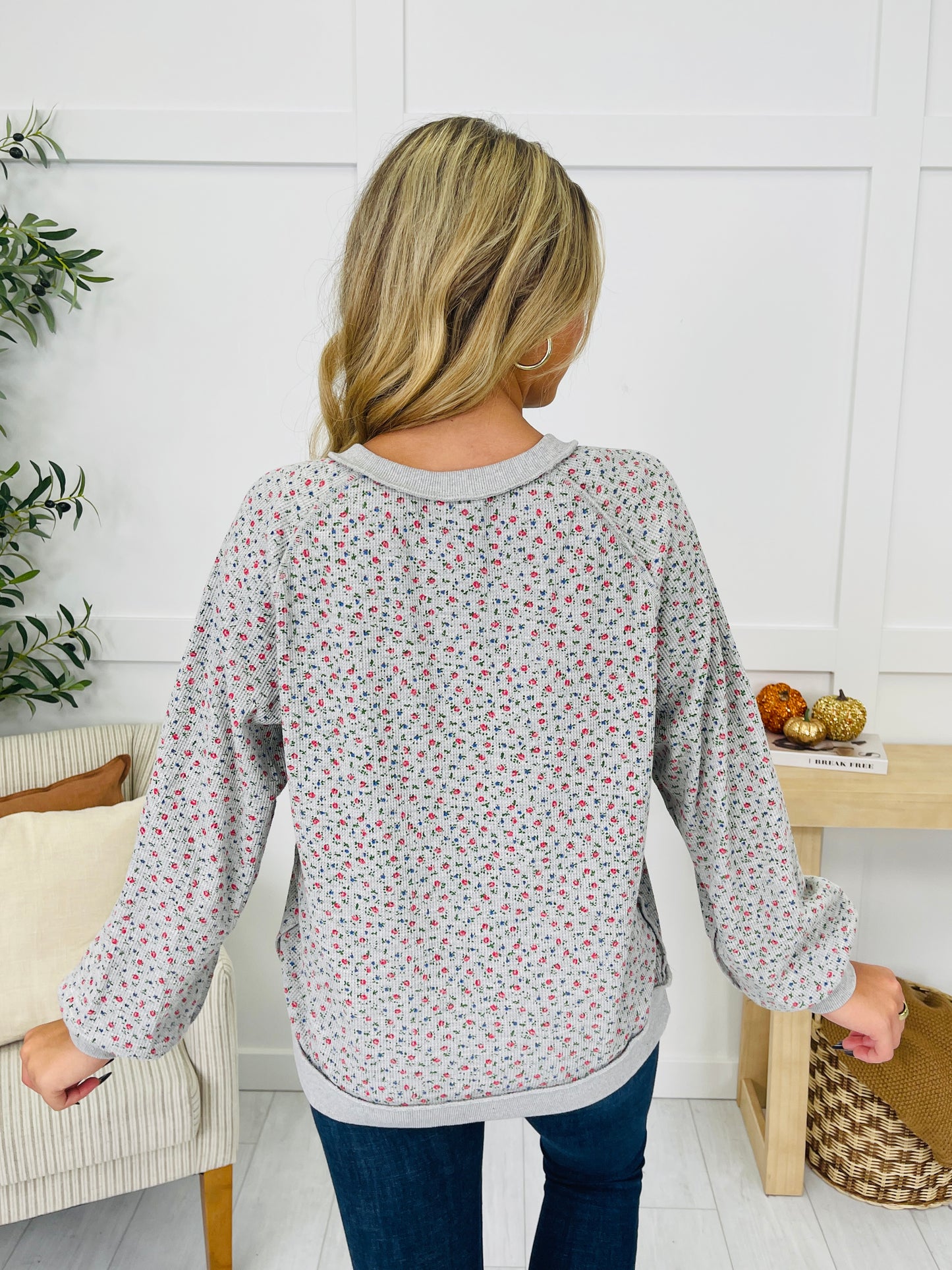 Where Petals Rest Pullover in Heather Grey