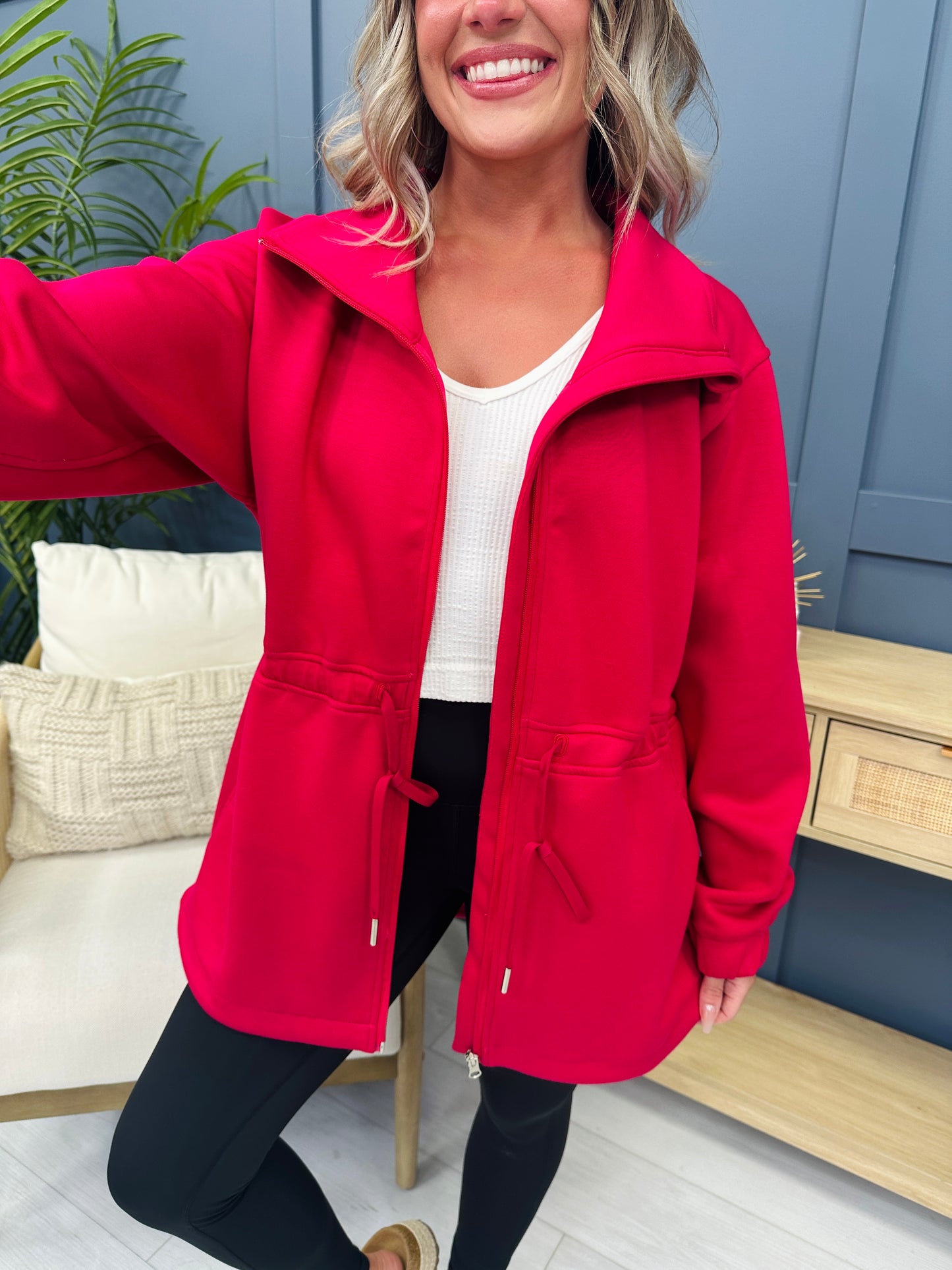 MOCO Exclusive Super Scuba Zip Up Jacket in Magenta