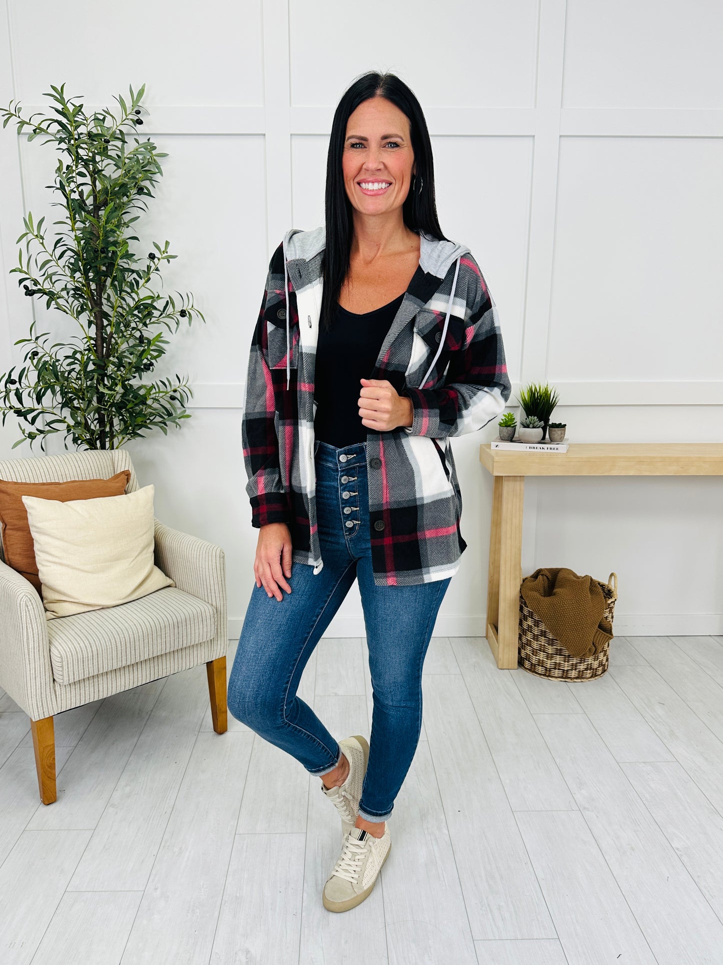 DOORBUSTER! Cabin Whisper Shacket in Black