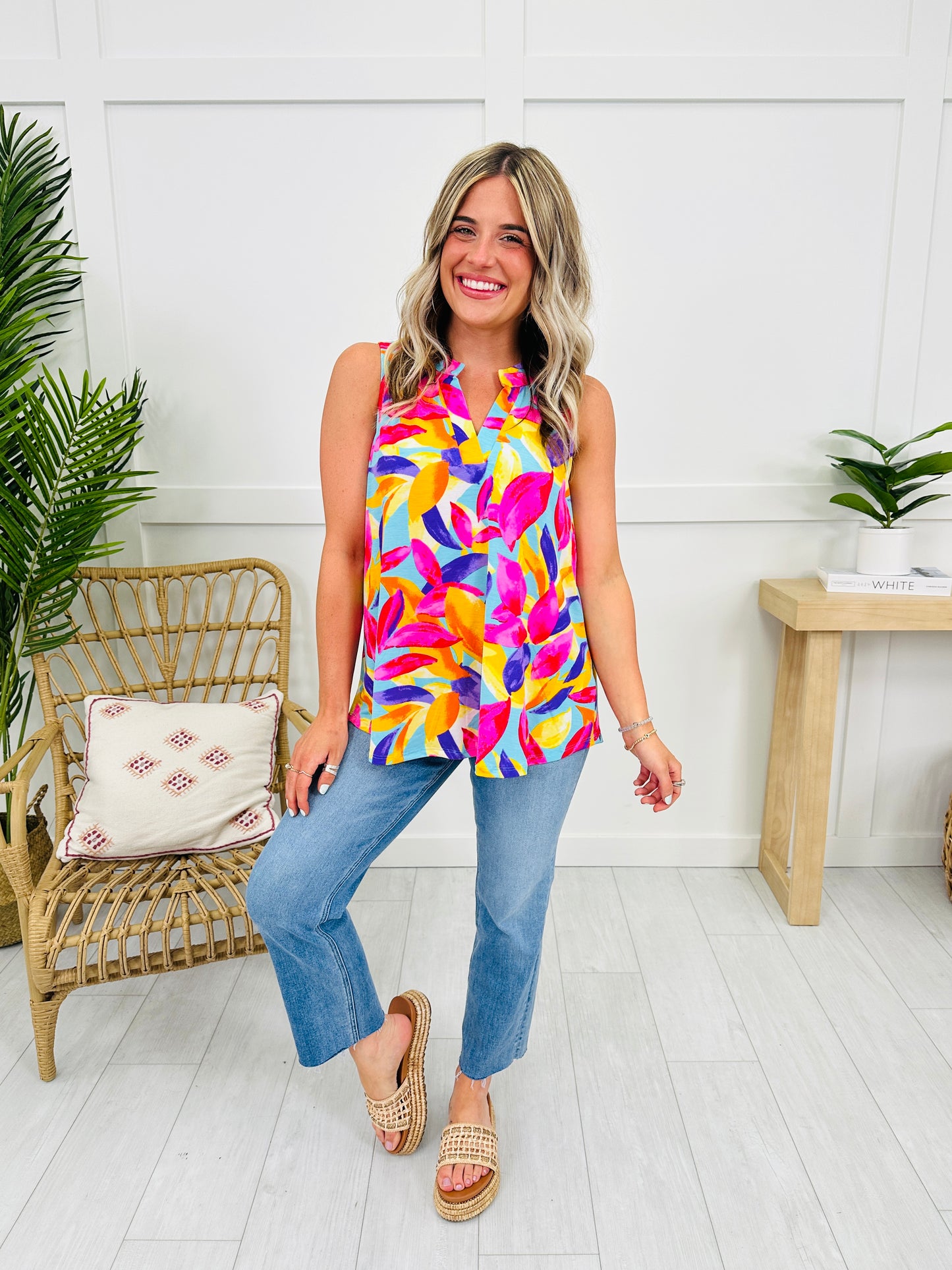 Sunny Days Tank Top in Grace Bay