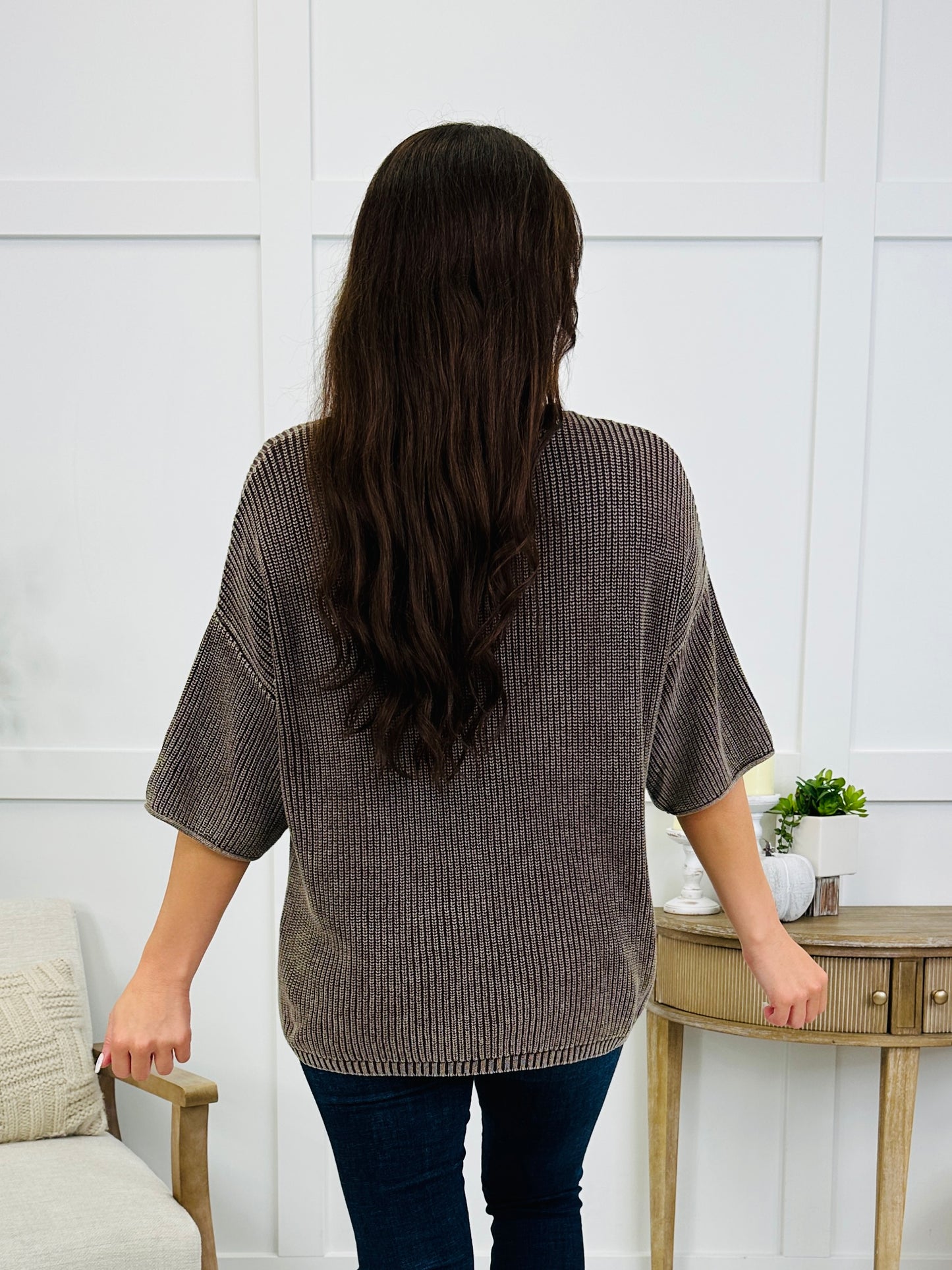 Casual Company Cardigan In Dark Brown