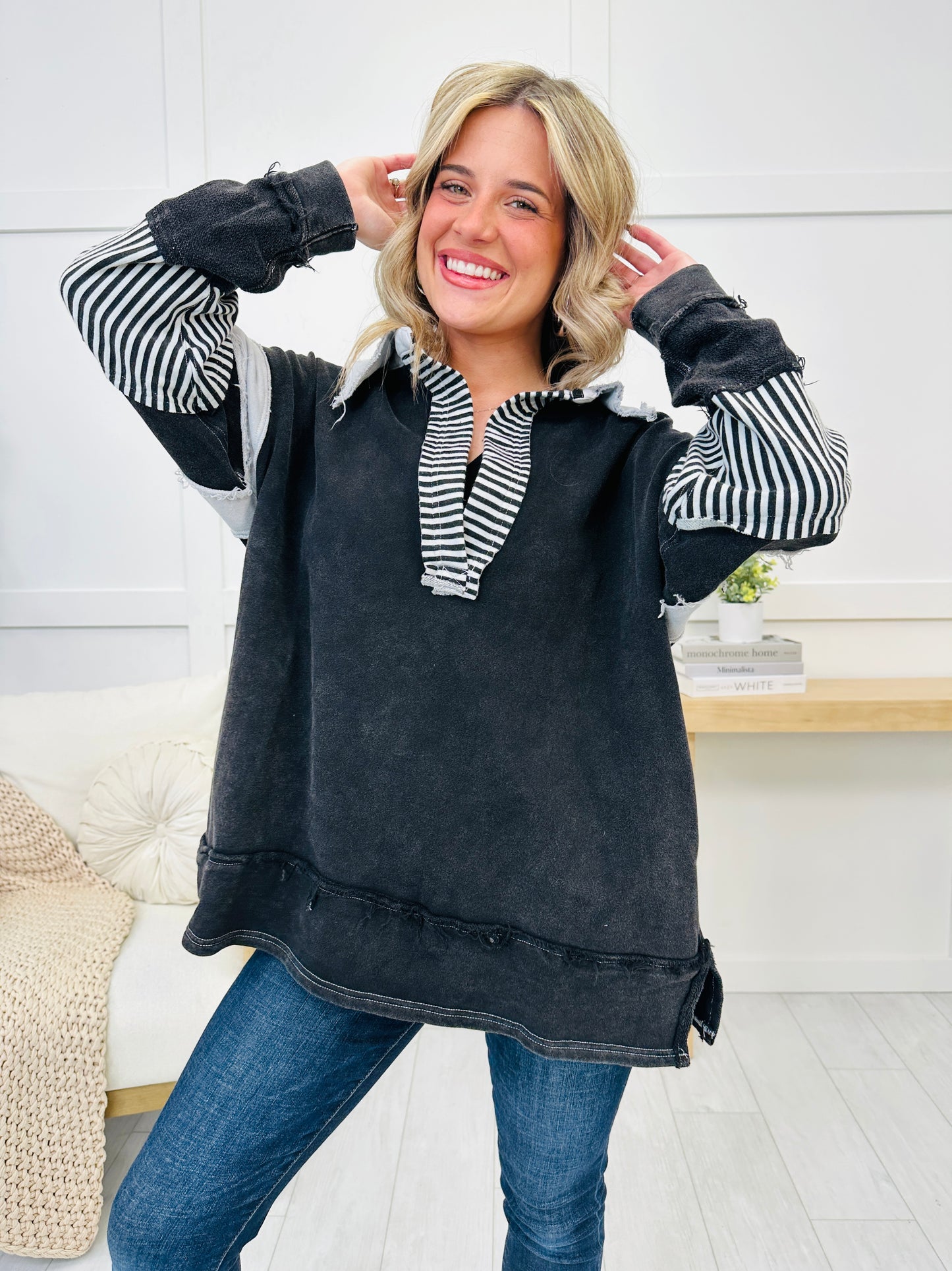 Striped Edge Pullover In Black Combo
