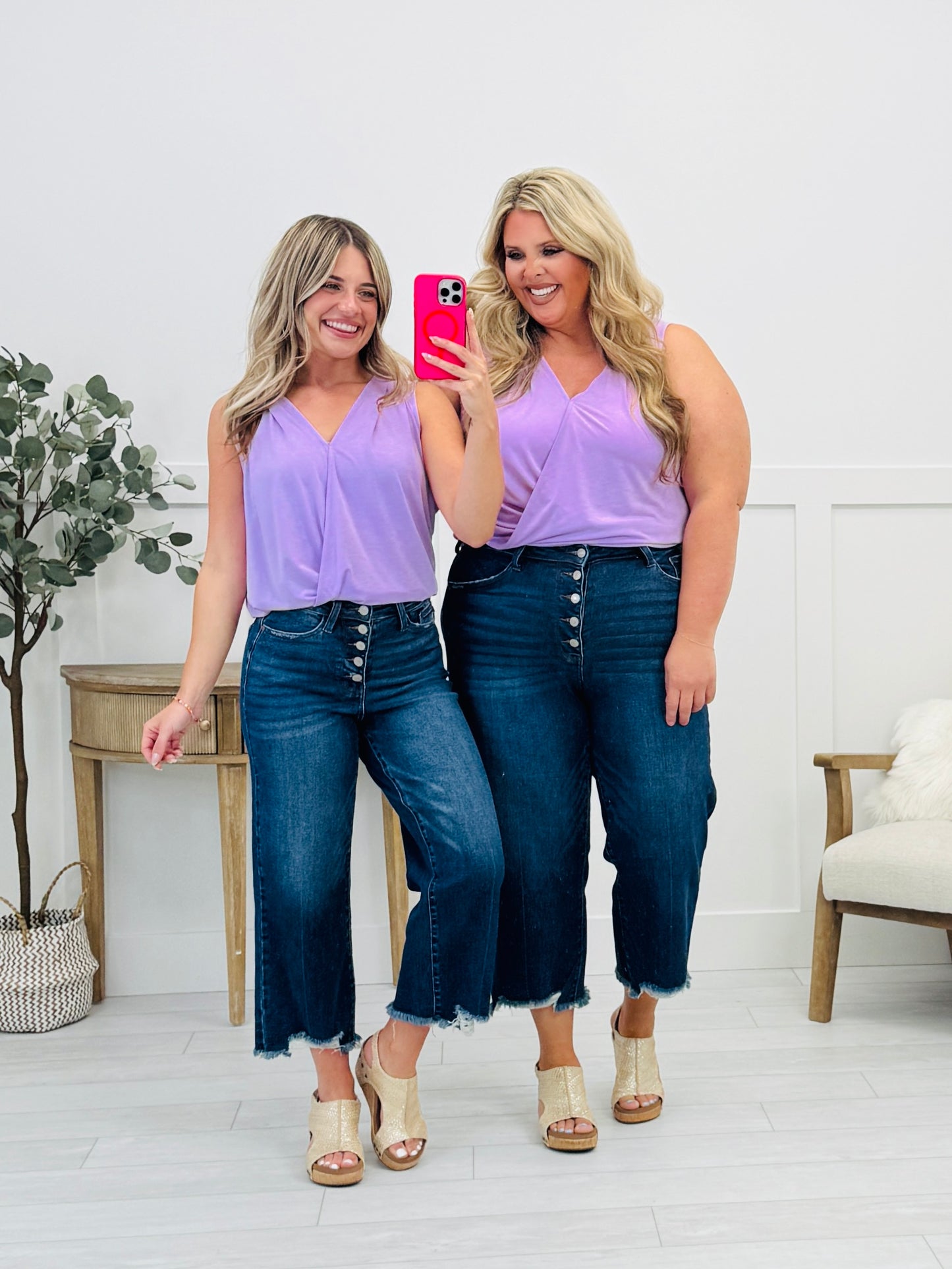 Sips & Style Outfit
