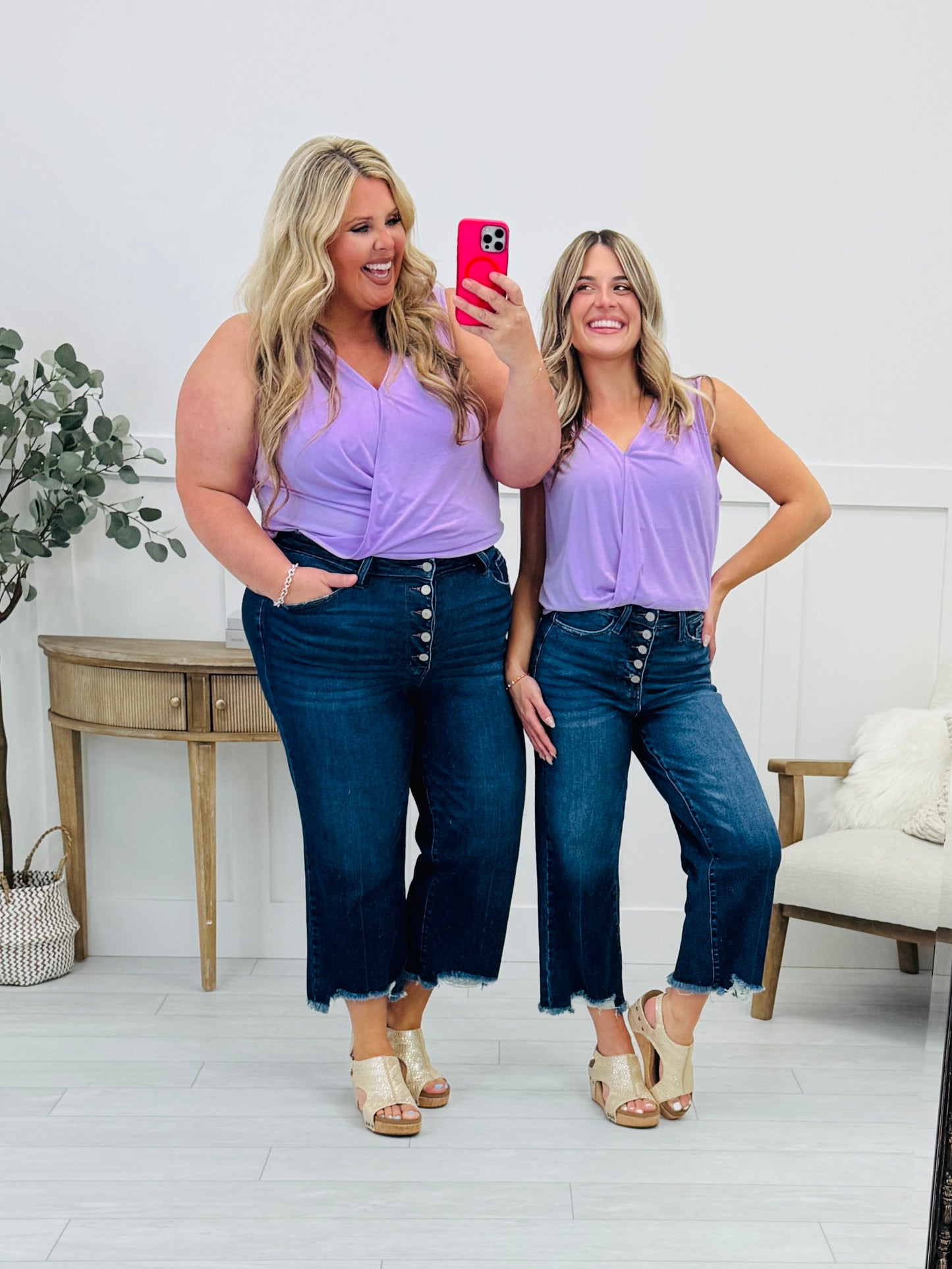 Sips & Style Outfit
