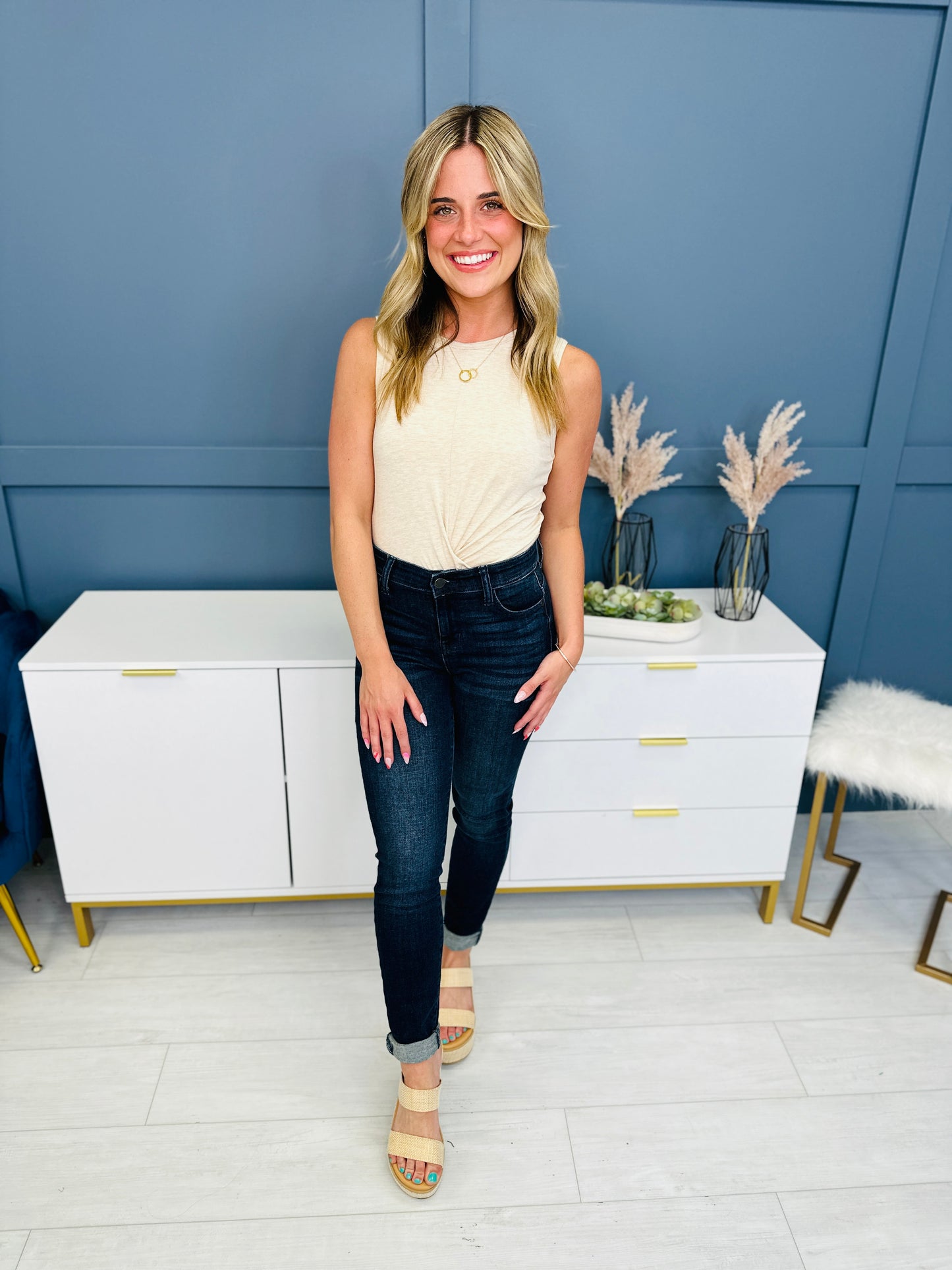 Judy Blue Dreamland Midrise Skinny Jeans