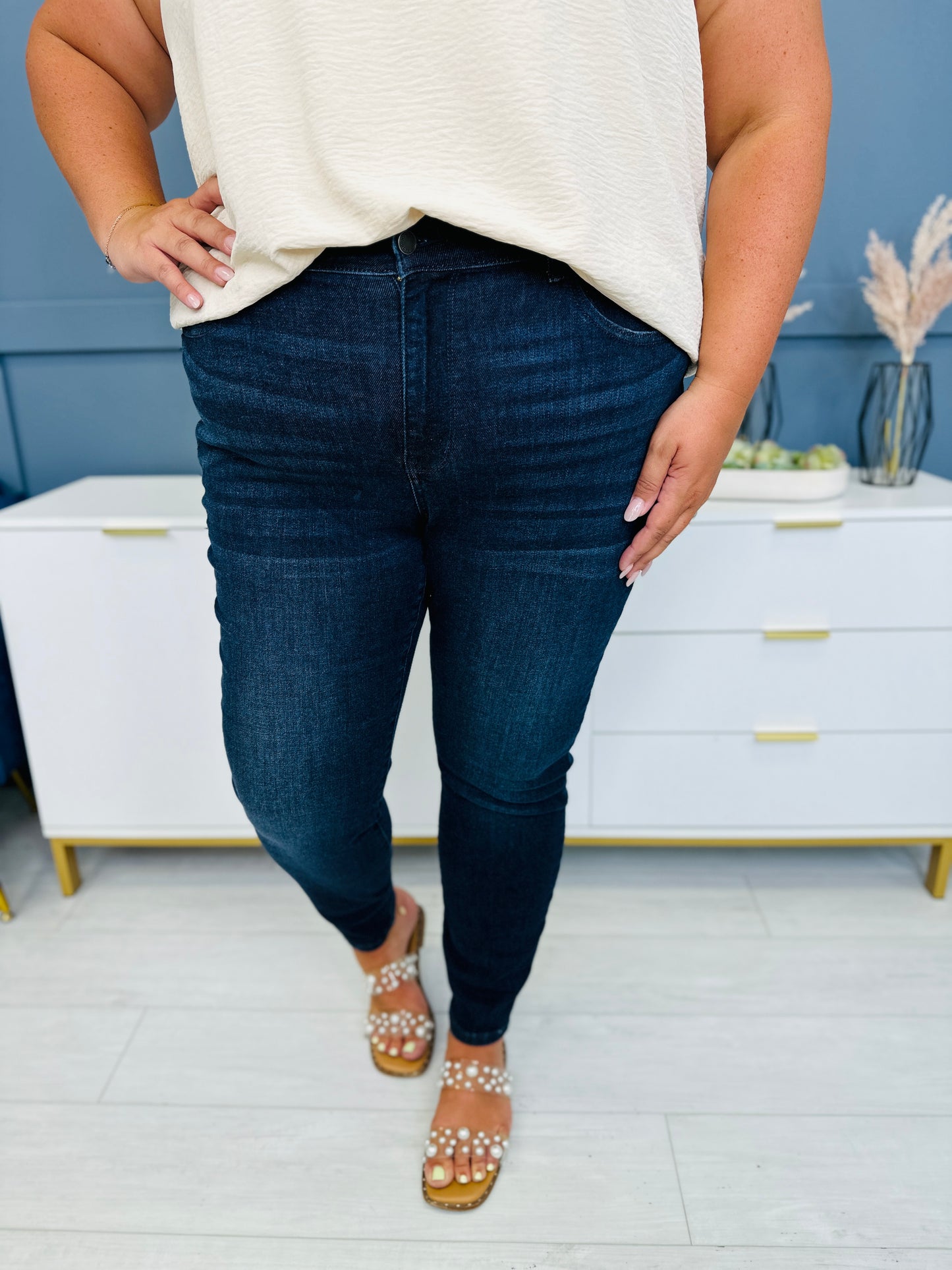 Judy Blue Dreamland Midrise Skinny Jeans