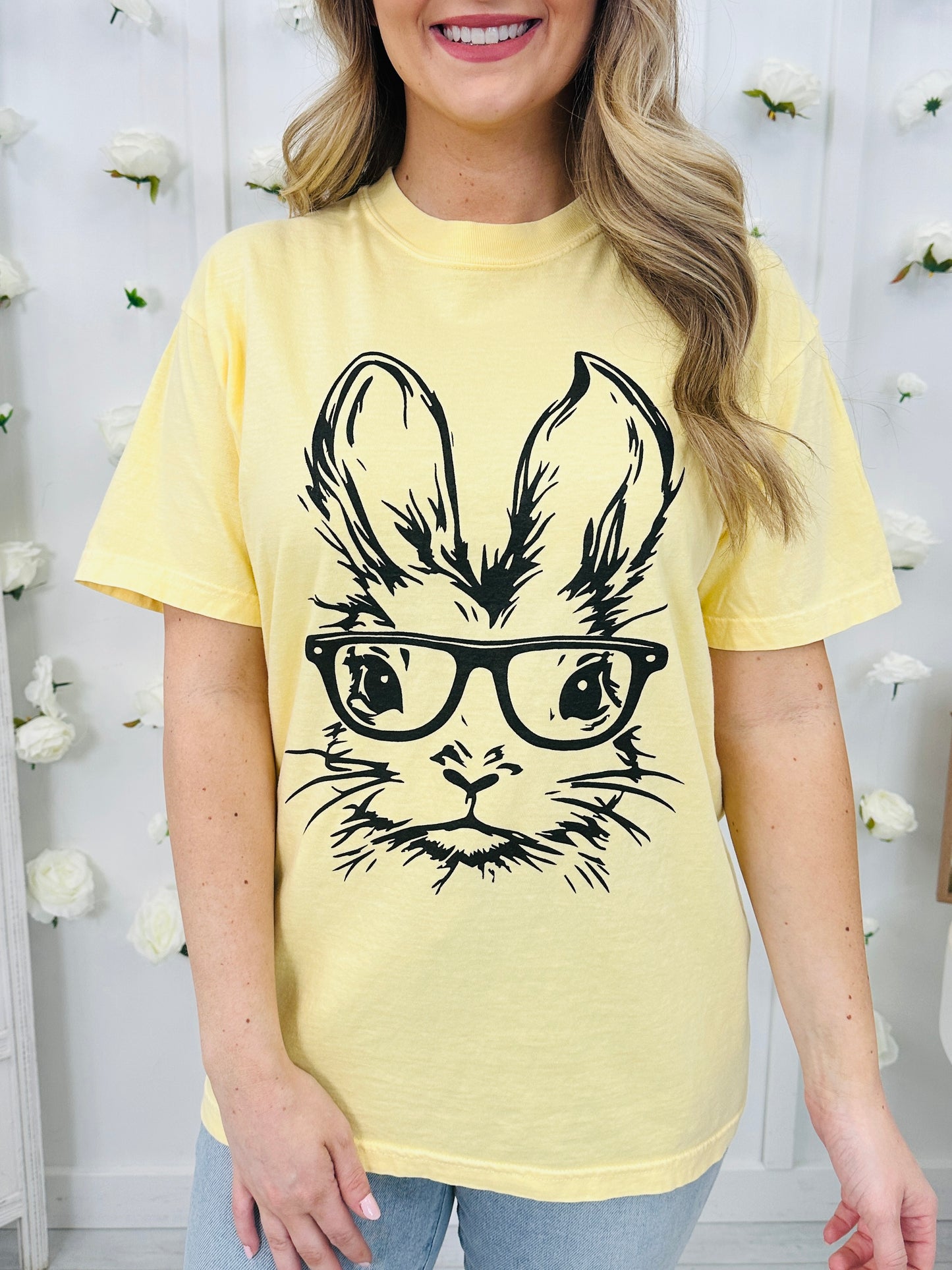 Bunny With Glasses Graphic Tee in Multiple Colors