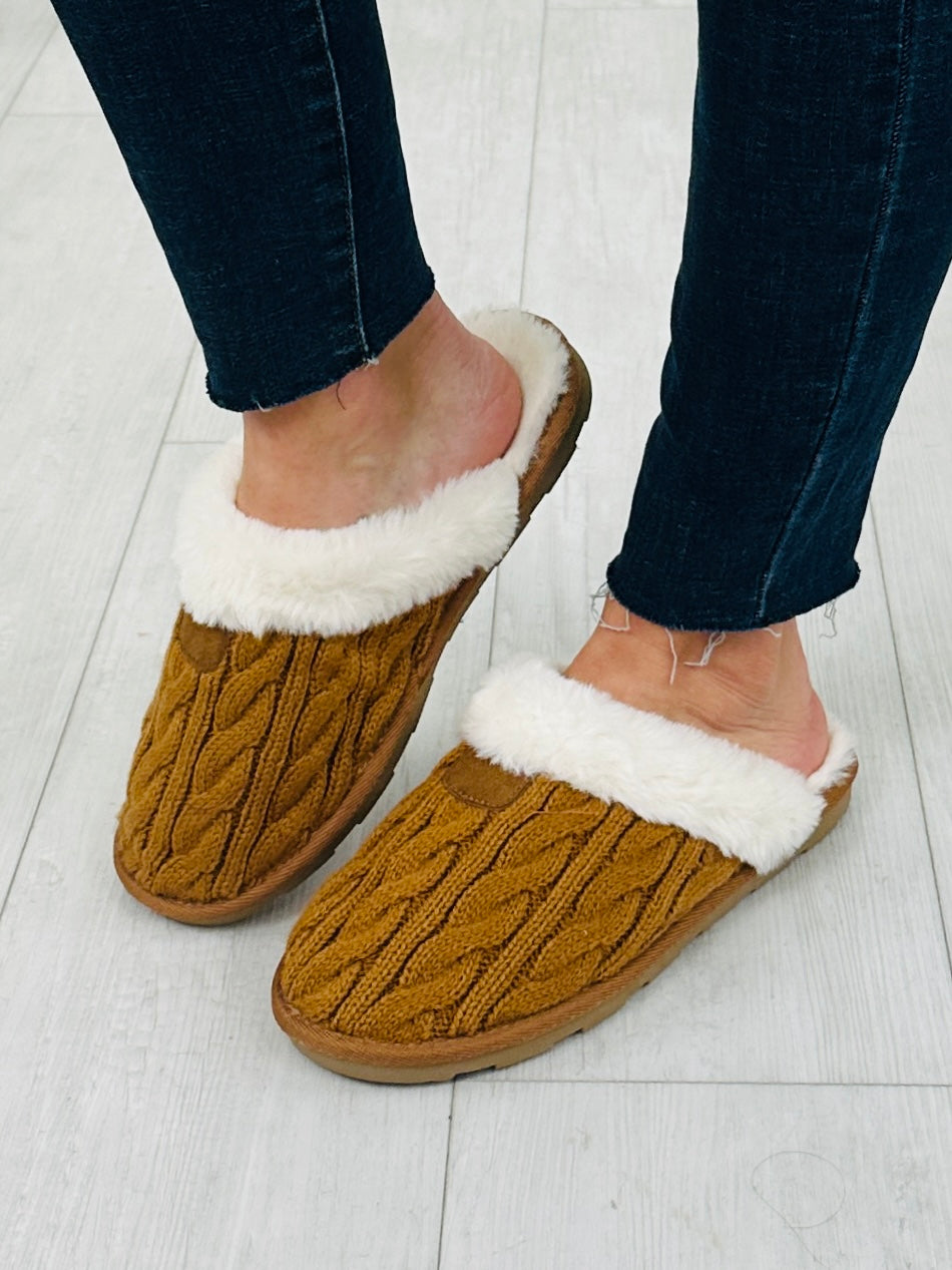 Snug Mode Slippers in Tan