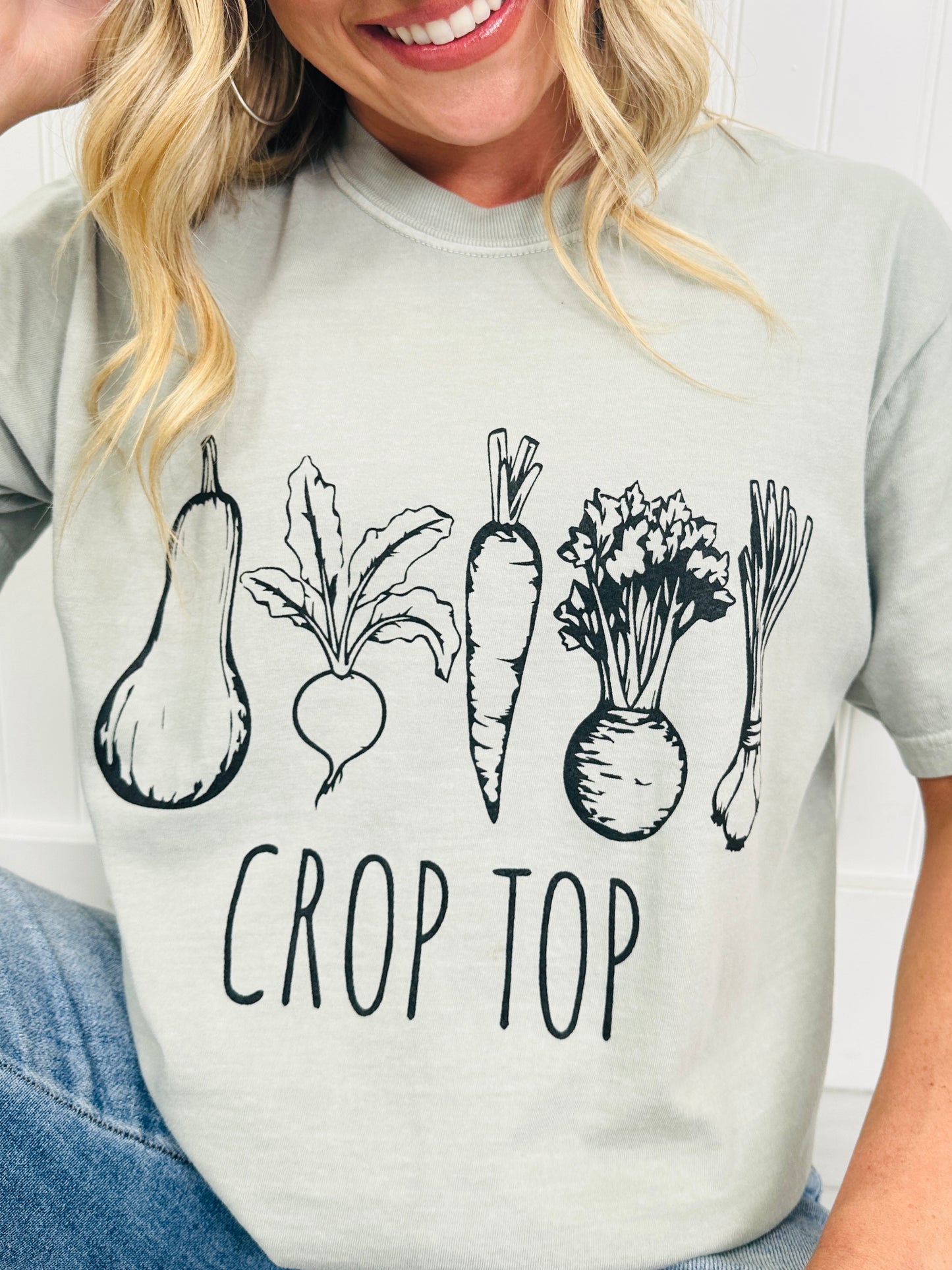 Crop Top Graphic Tee