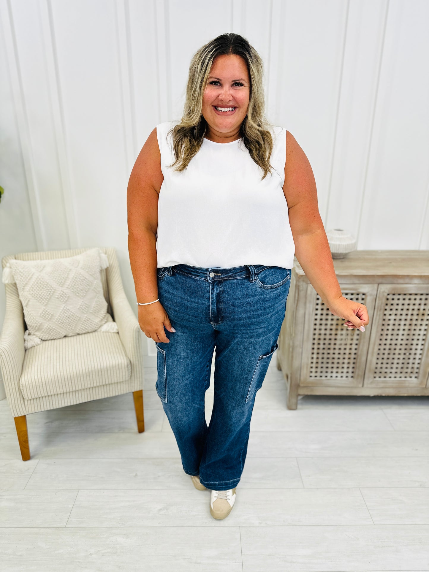 Judy Blue The Getaway Cargo Wide Leg Jeans in Reg/Curvy