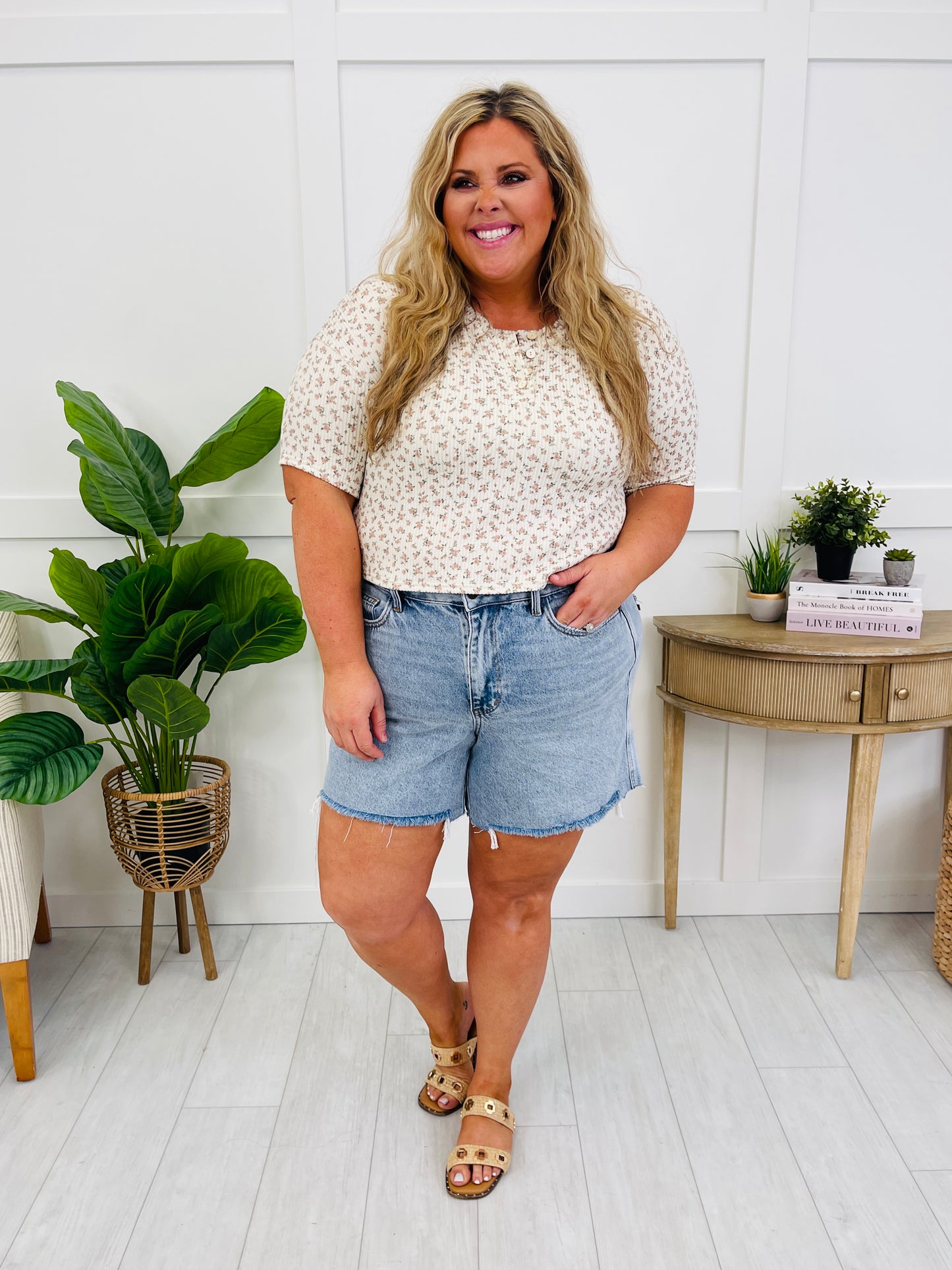 Judy Blue Weekend Plans Rigid Magic Dad Shorts