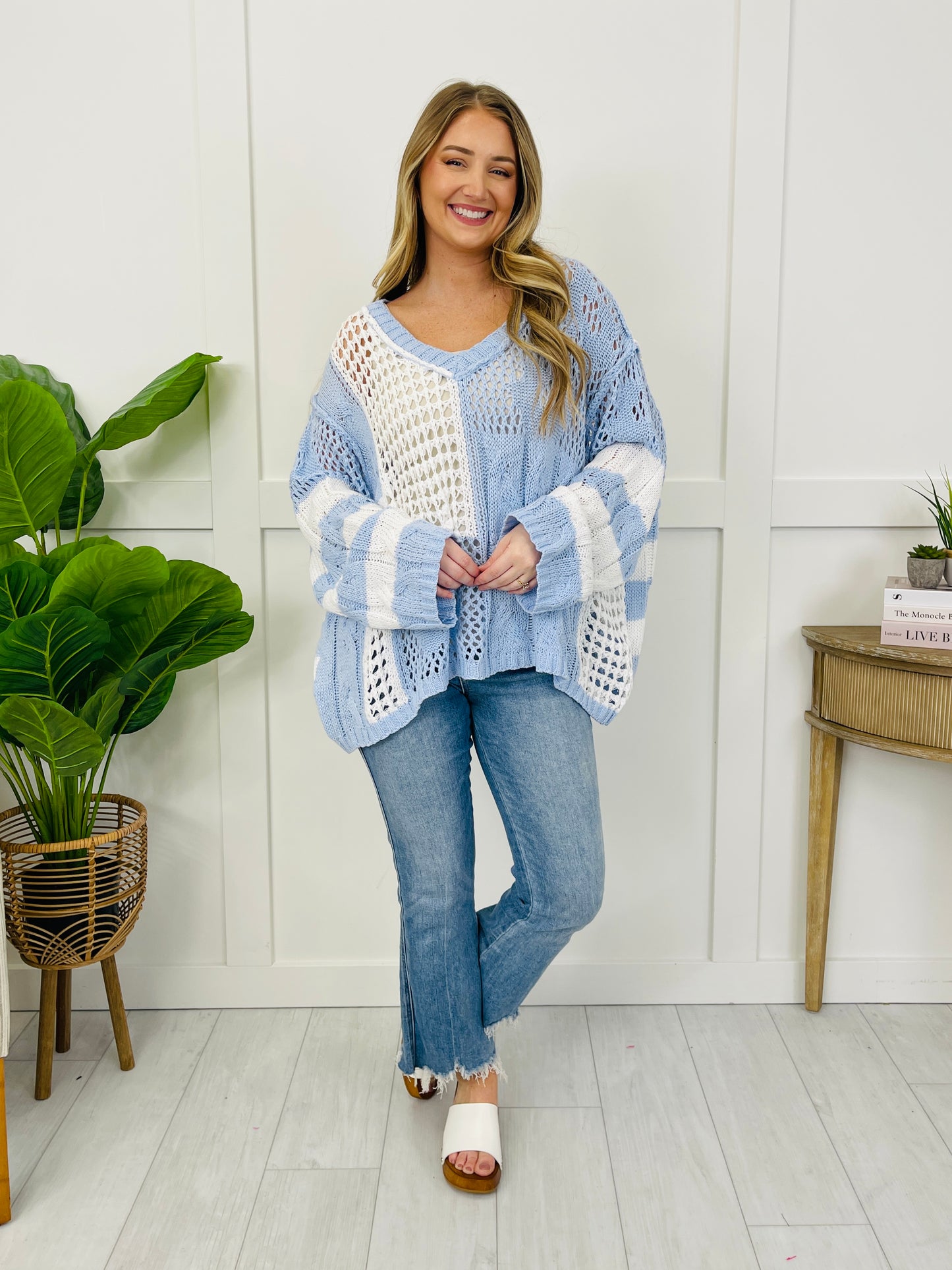 Pastel Motion Pullover in Sky Blue