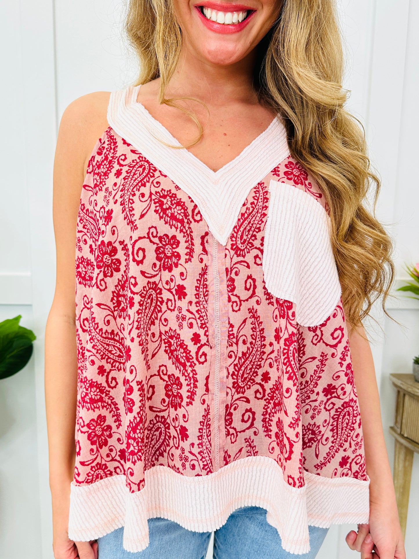 Let It Be Lovely Tank Top In Red Multi