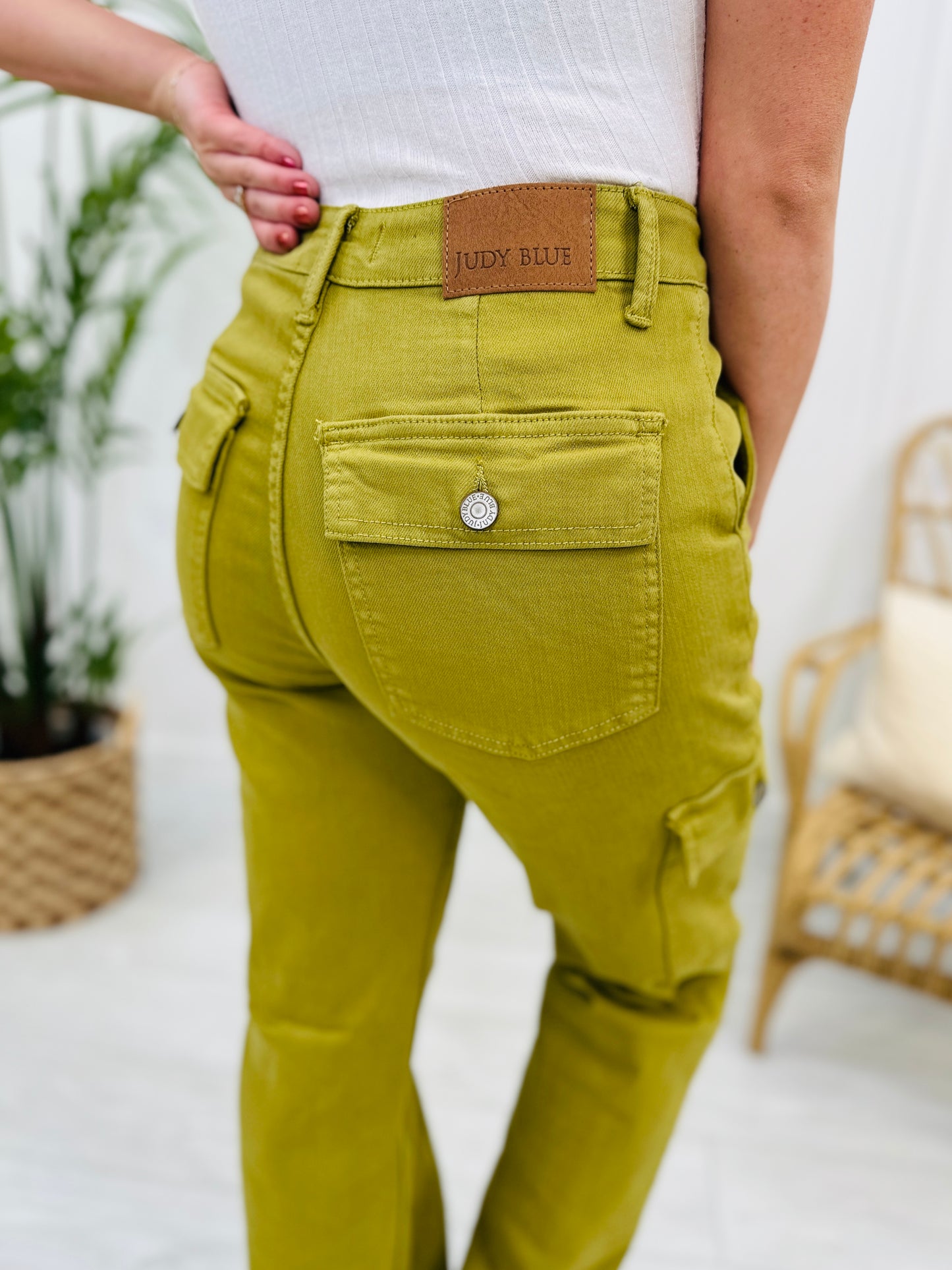 Judy Blue REG/CURVY Matcha Made in Heaven Straight Leg Cargo Jeans