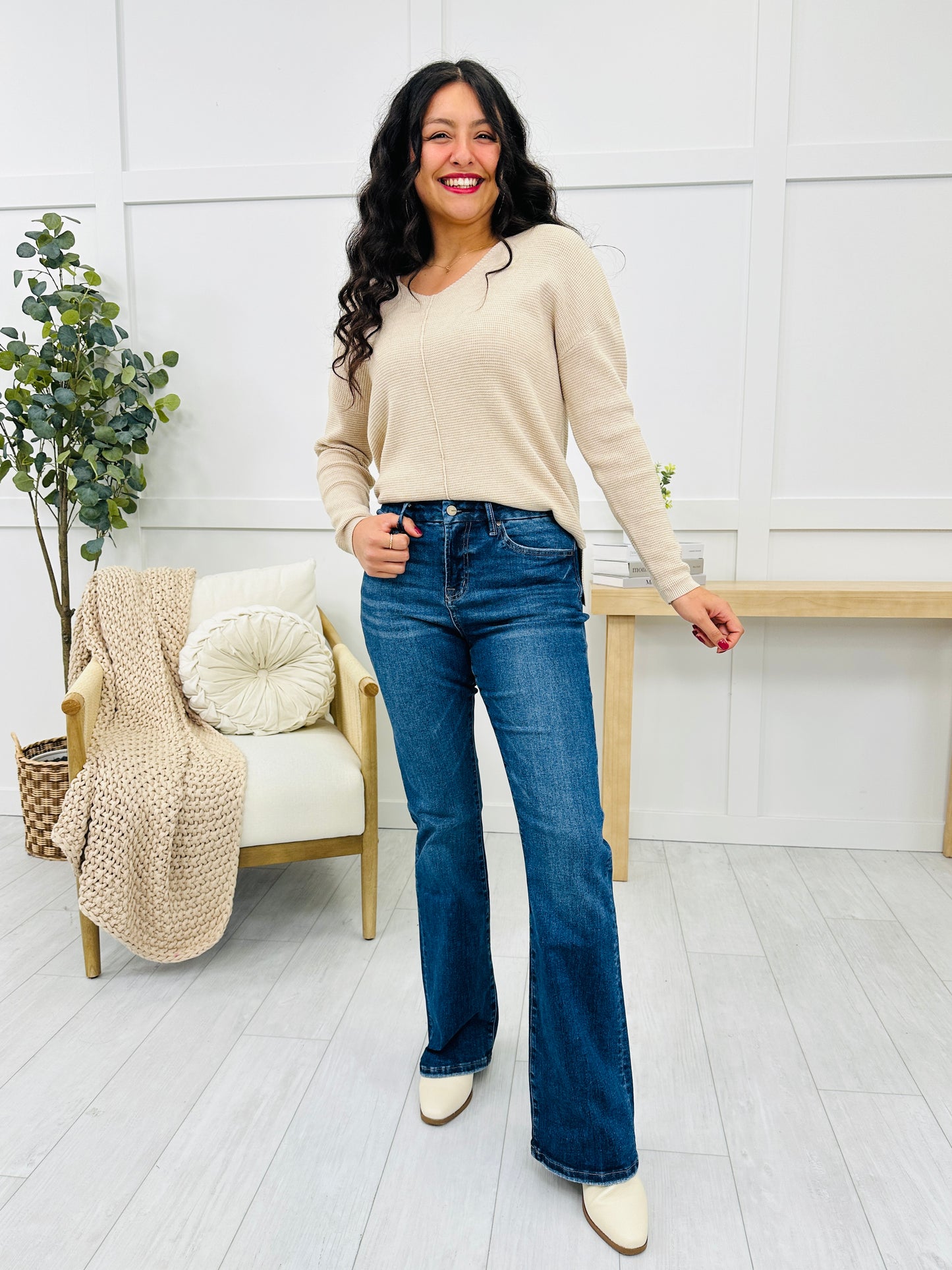 Mica Take Me Higher Bootcut Jeans in Reg/Curvy