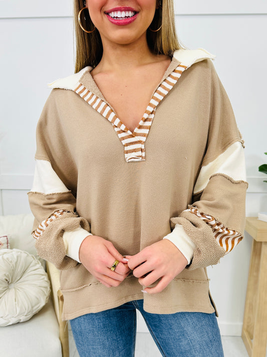 Retro Clash Top In Taupe Cream