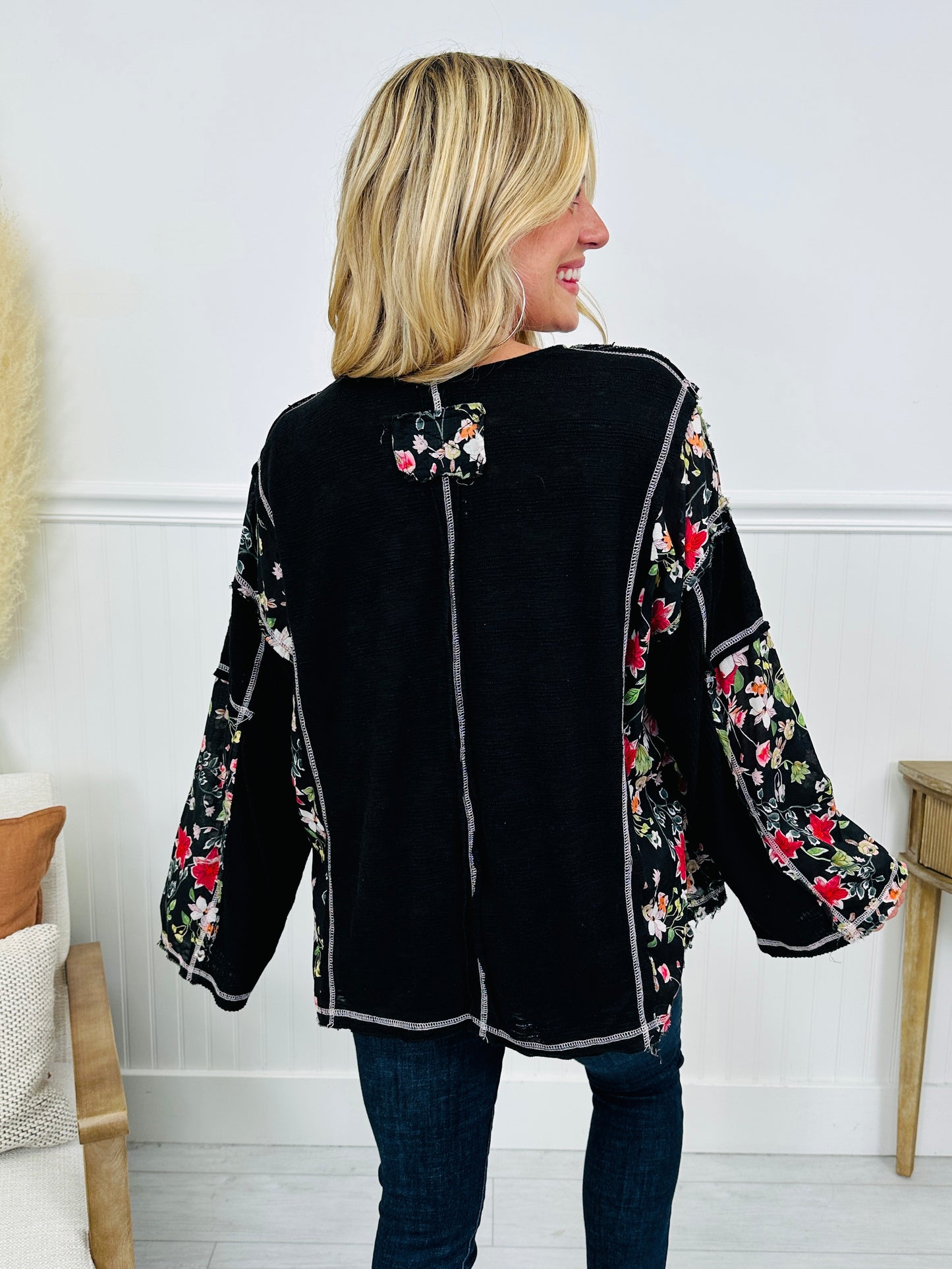 Star Of The Show Top in Black