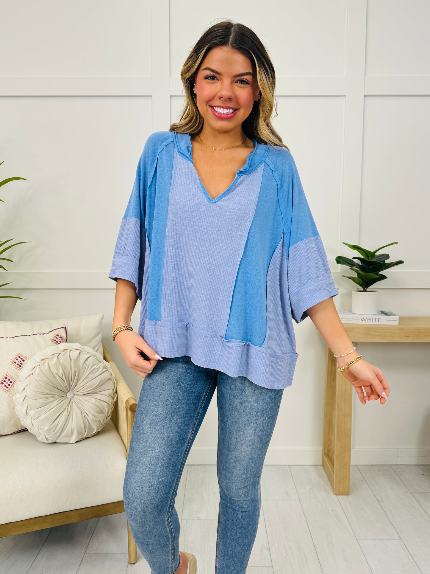 Contrast Craze Top In Blue Mist