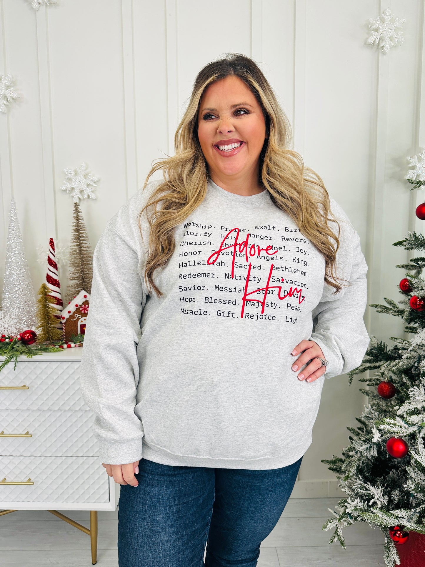 Adore Him Graphic Crewneck Sweatshirt
