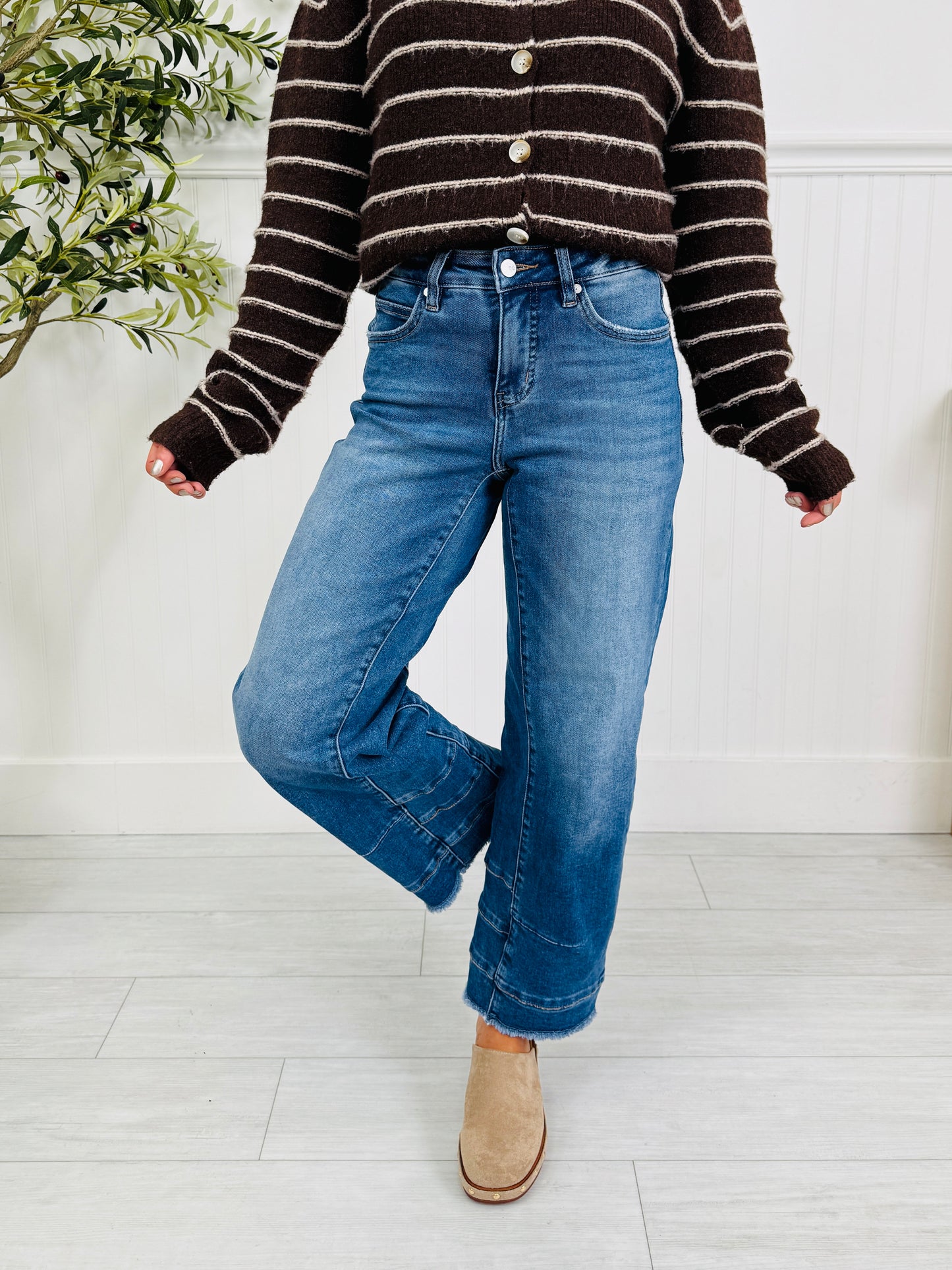 Be Basic Barrel Jeans with Tummy Control