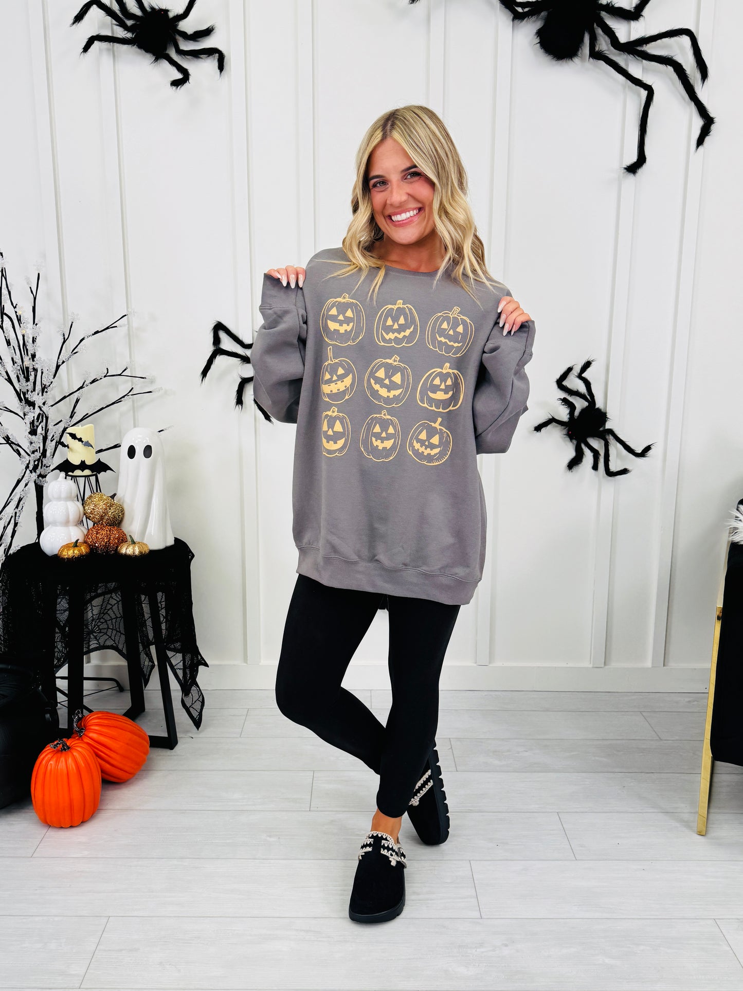 Jack O Lanterns Graphic Crewneck Sweatshirt
