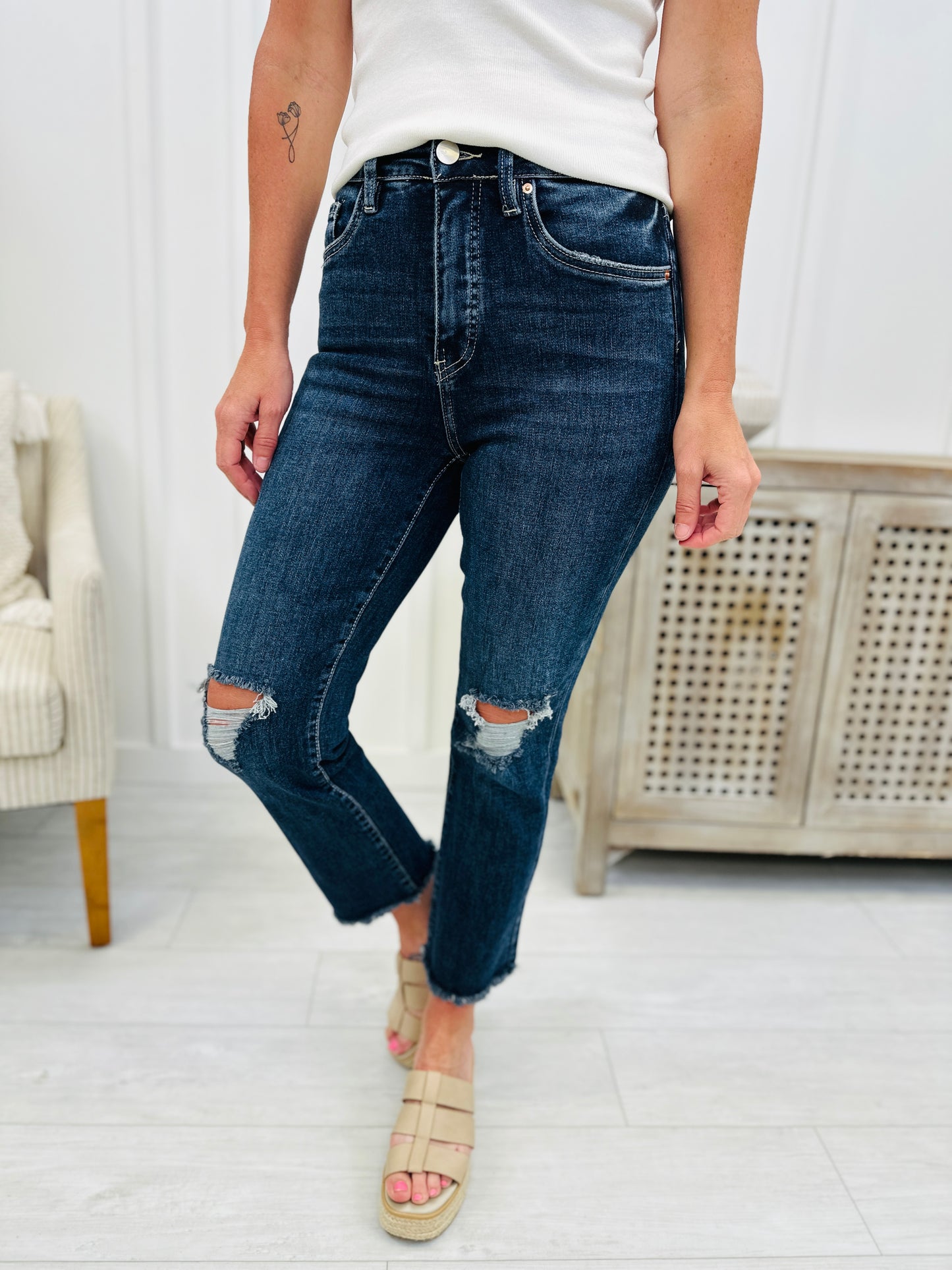 RFM One Step Ahead Cropped Slim Straight Leg Jeans in Reg/Curvy