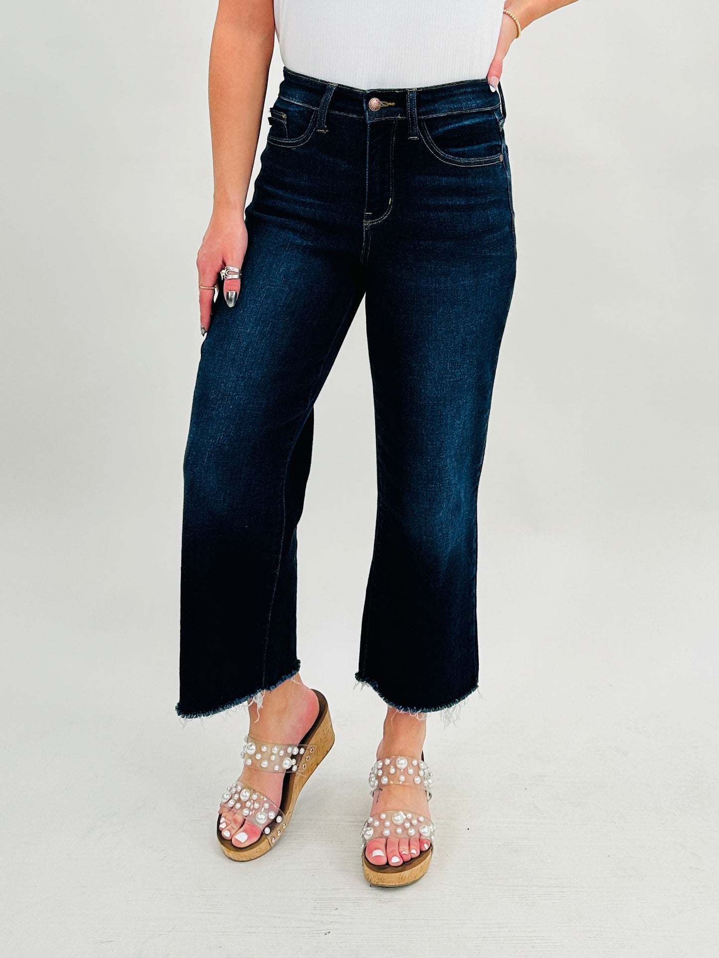 Judy Blue You Better Work It Wide Leg Jeans in Reg/Curvy