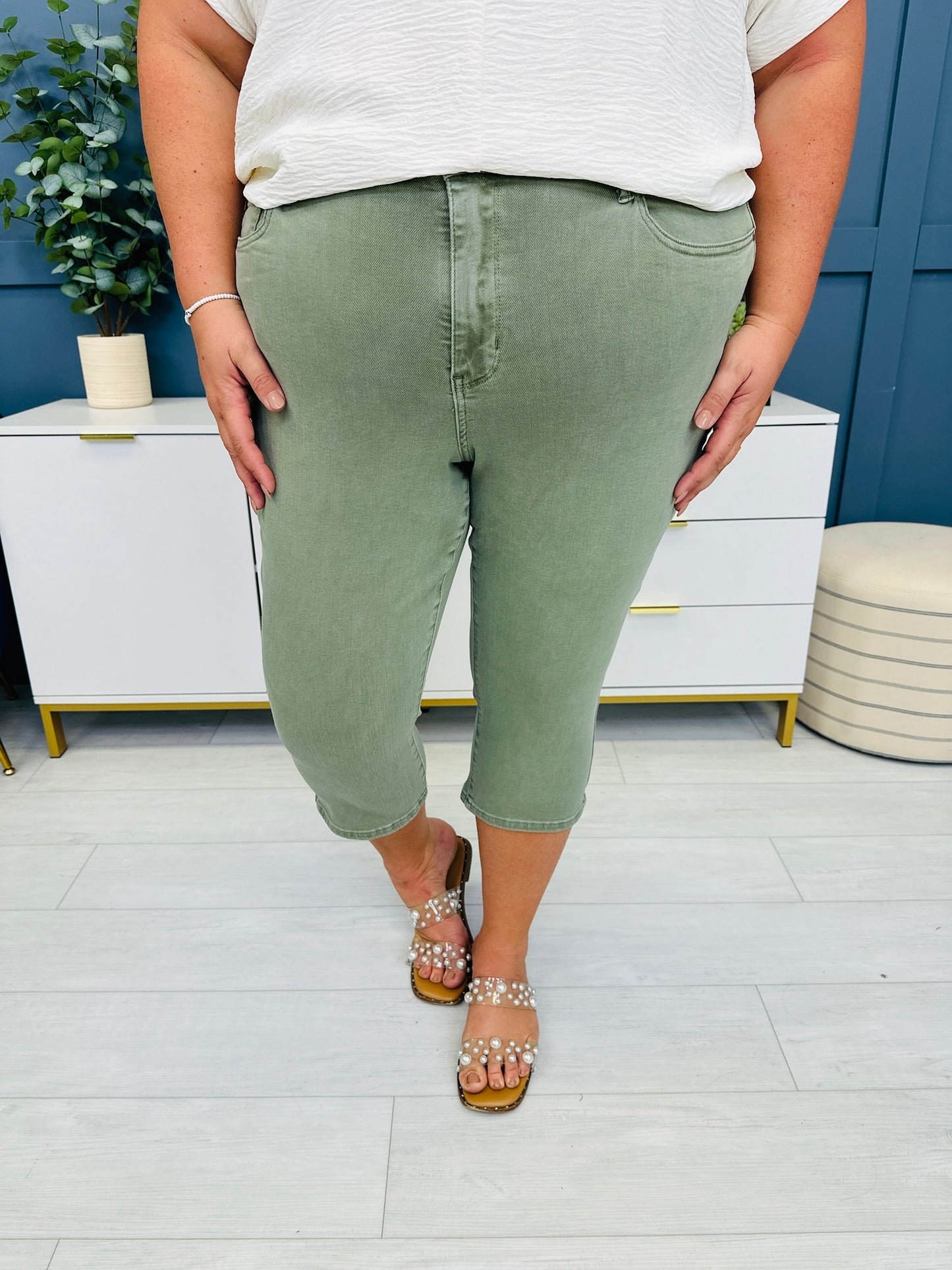 Judy Blue REG/CURVY Simply Sage Capris