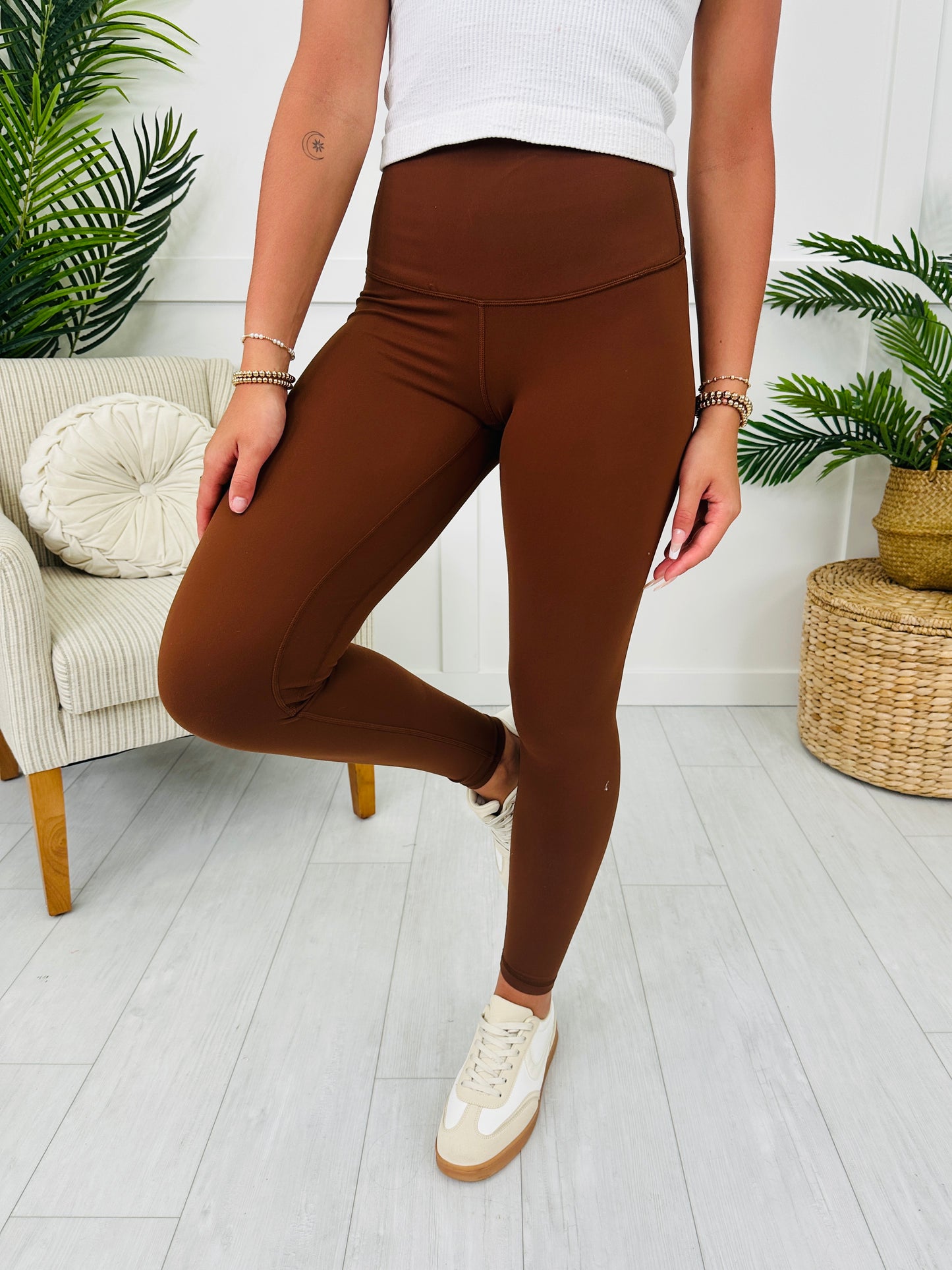 Pulse Rise Leggings in Coffee