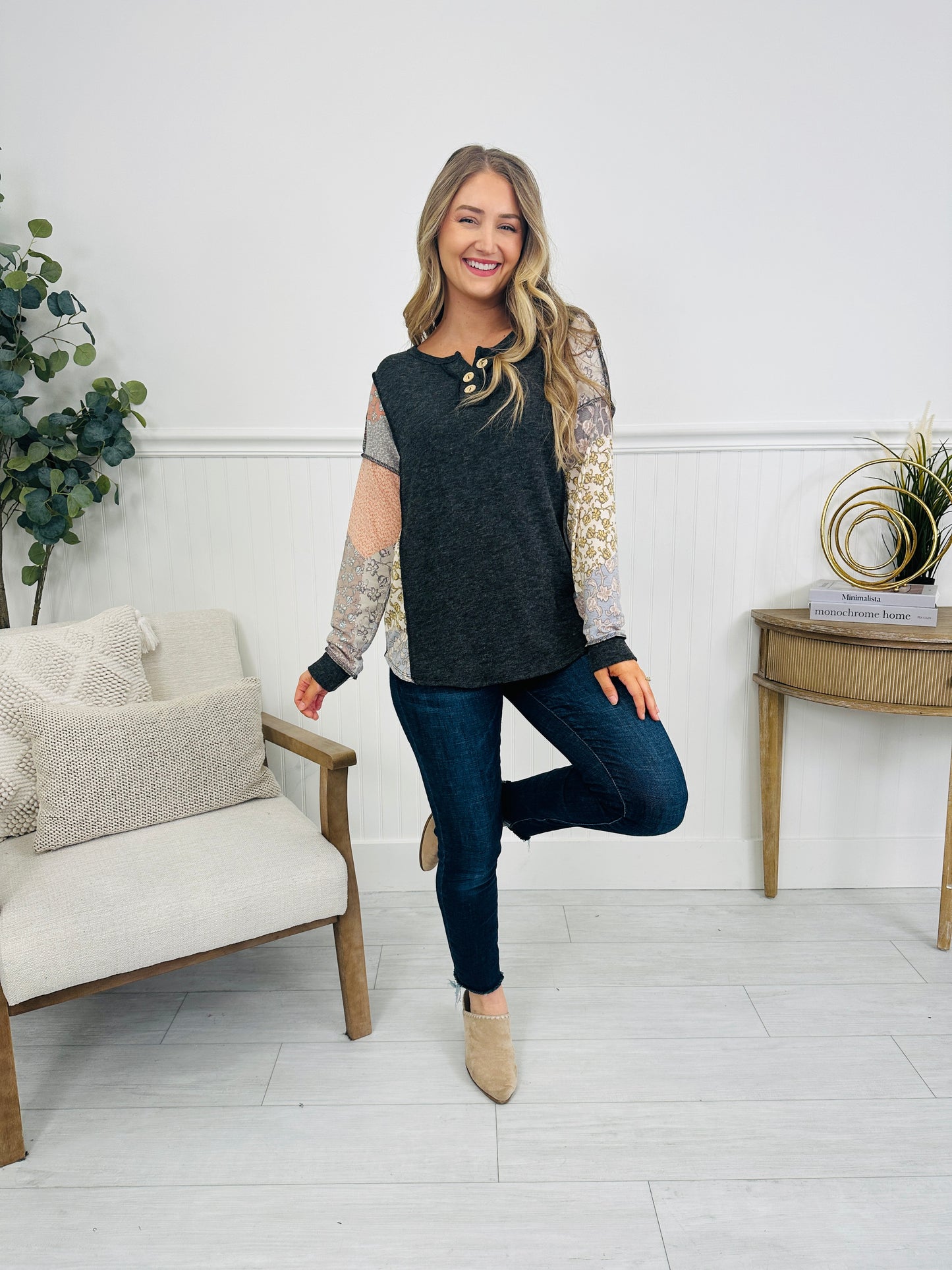 The Mixed Moment Top in Vintage Charcoal