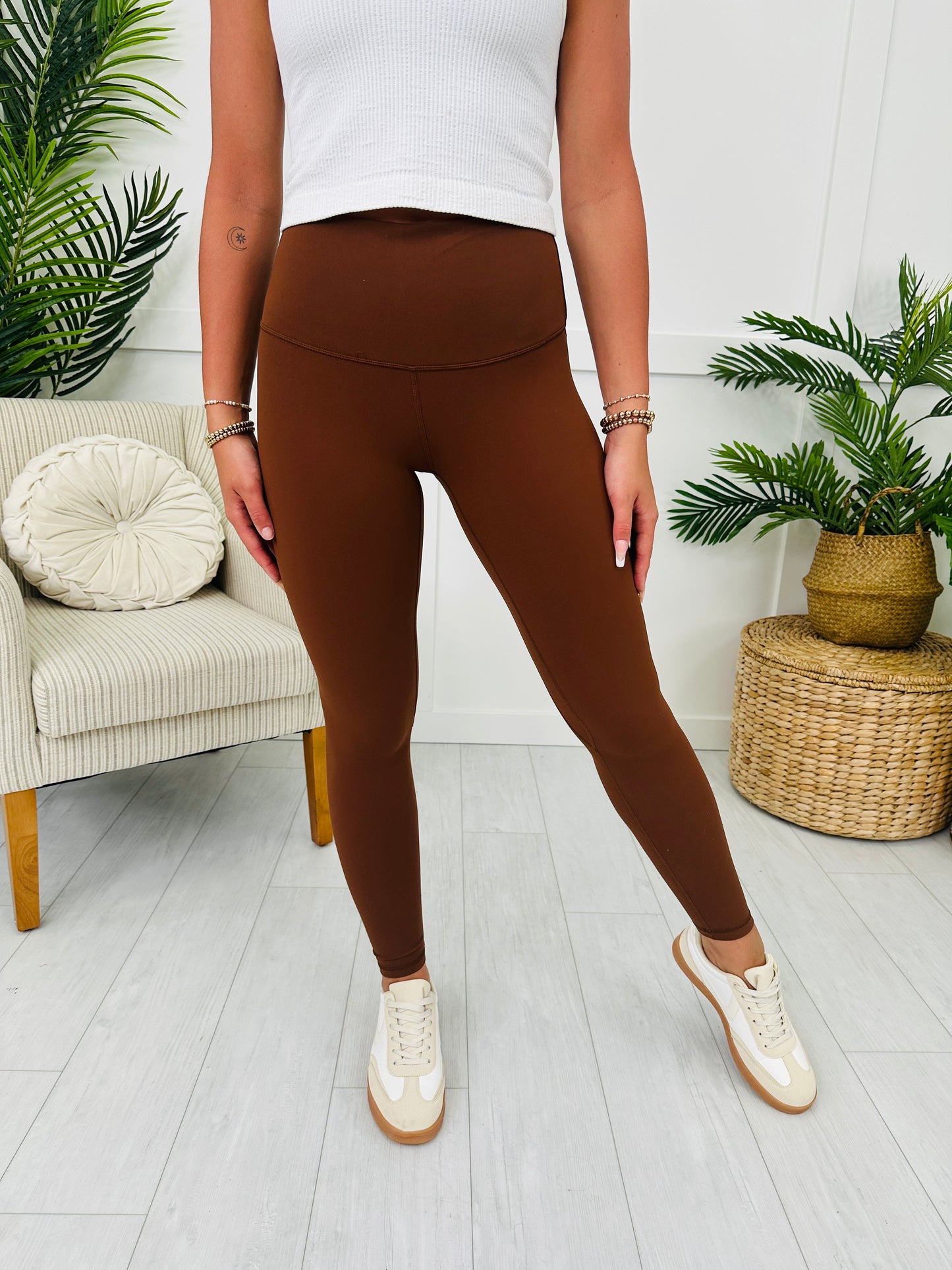 Pulse Rise Leggings in Coffee