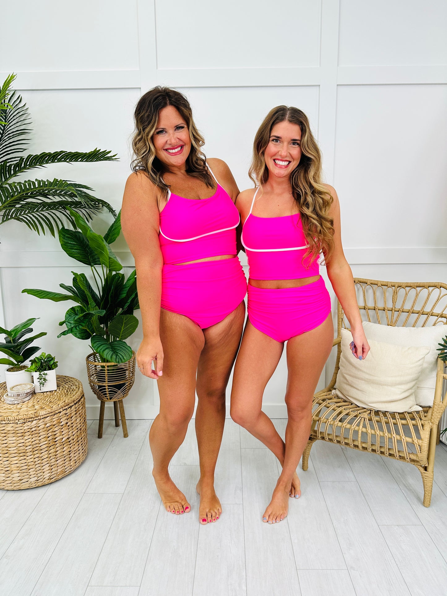 Mid Rise Swim Bottoms In Bright Pink