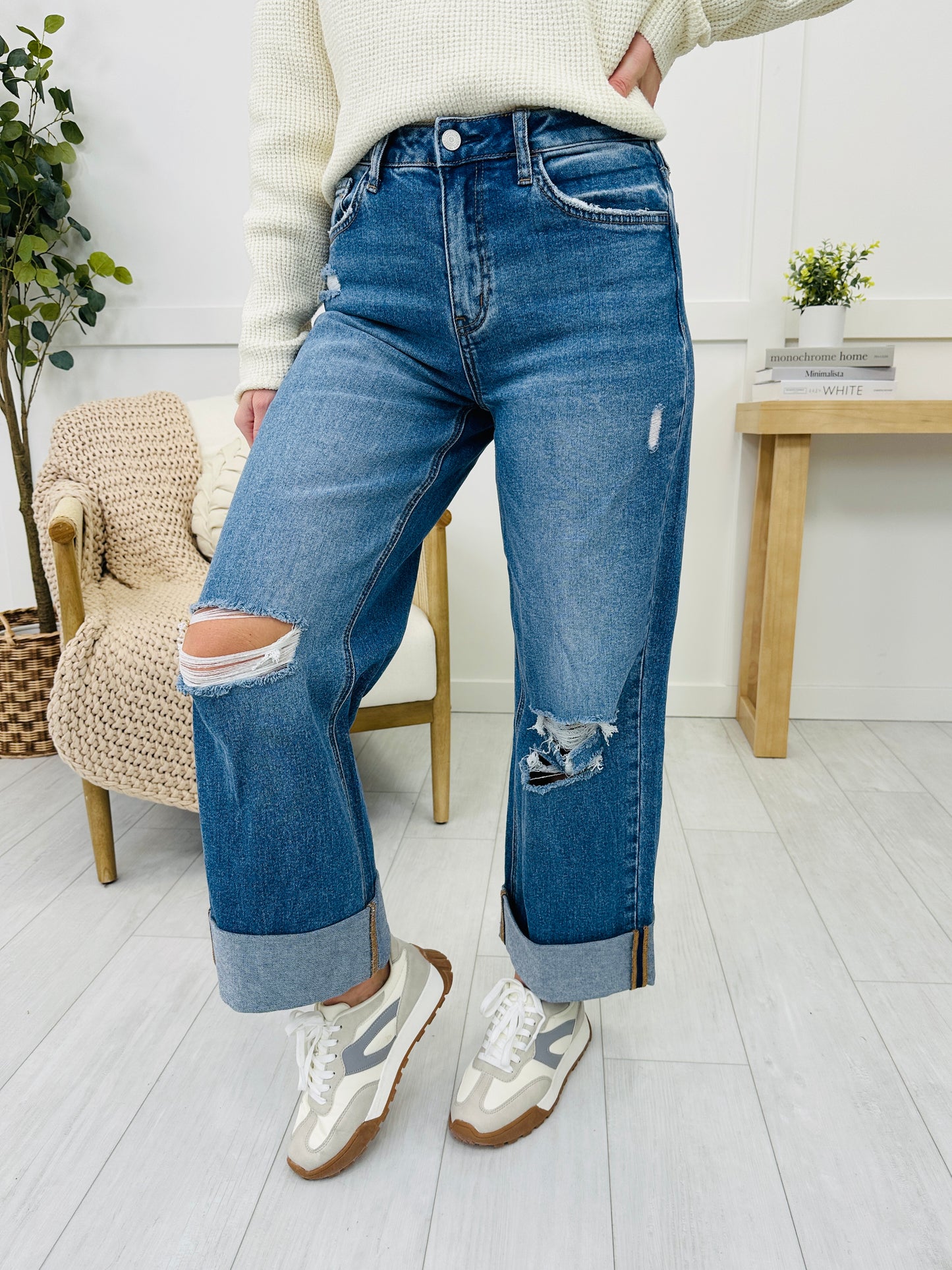 Lovervet Free Fallin' Baggy Wide Leg Cuffed Jeans in Reg/Curvy