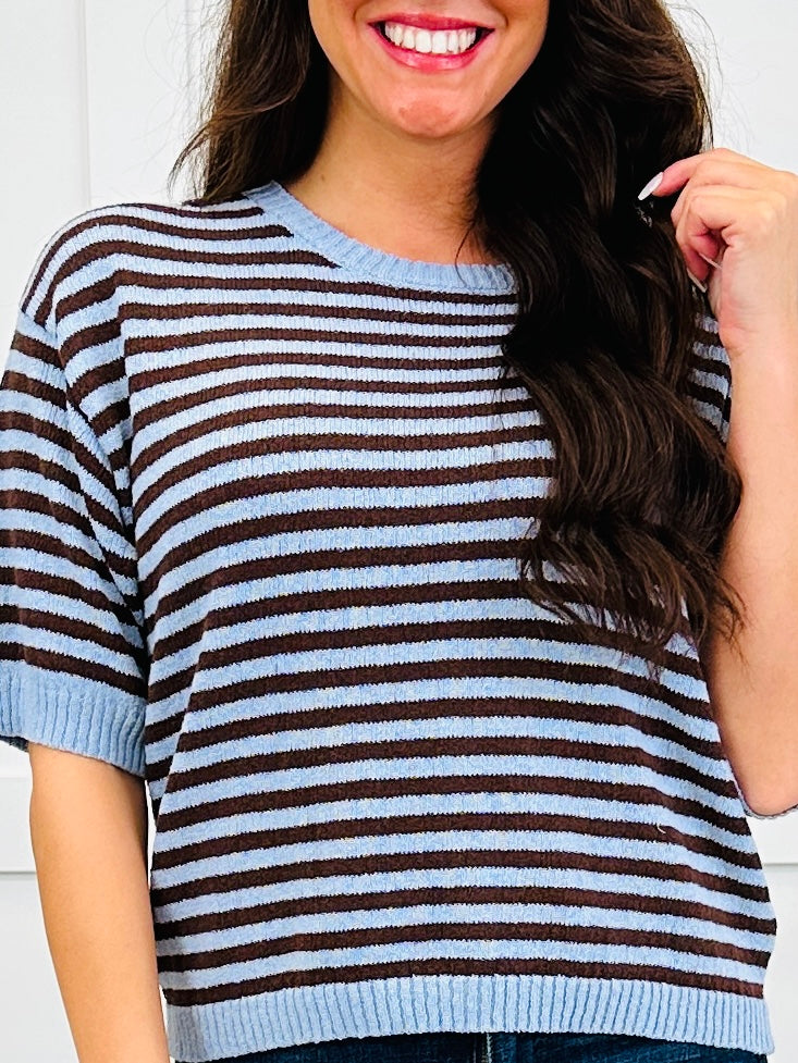 Sunday Stroll Stripe Top In Chocolate Brown