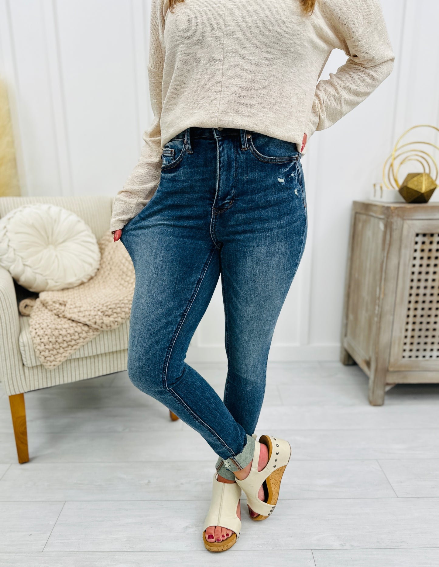 Judy Blue The High Road Tummy Control Skinny Jeans in Reg/Curvy