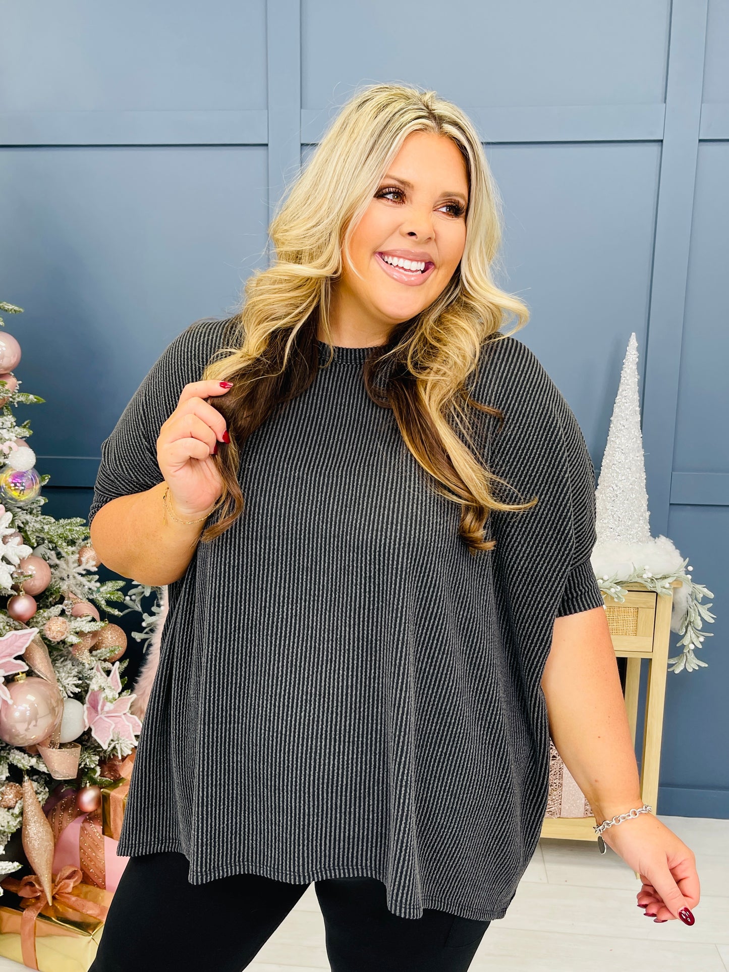 REG/CURVY Casual Charm Top- Multiple Colors!