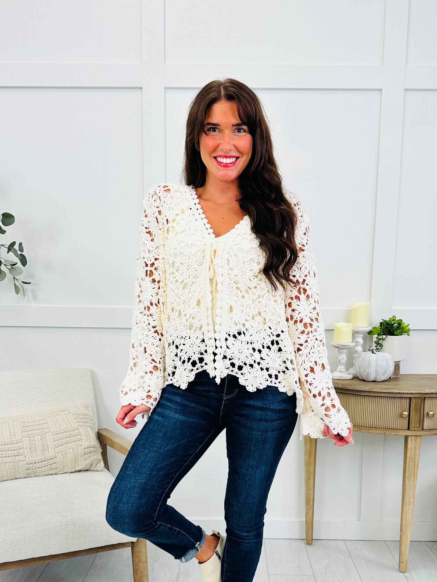 Dream Weaver Cardigan In Cream