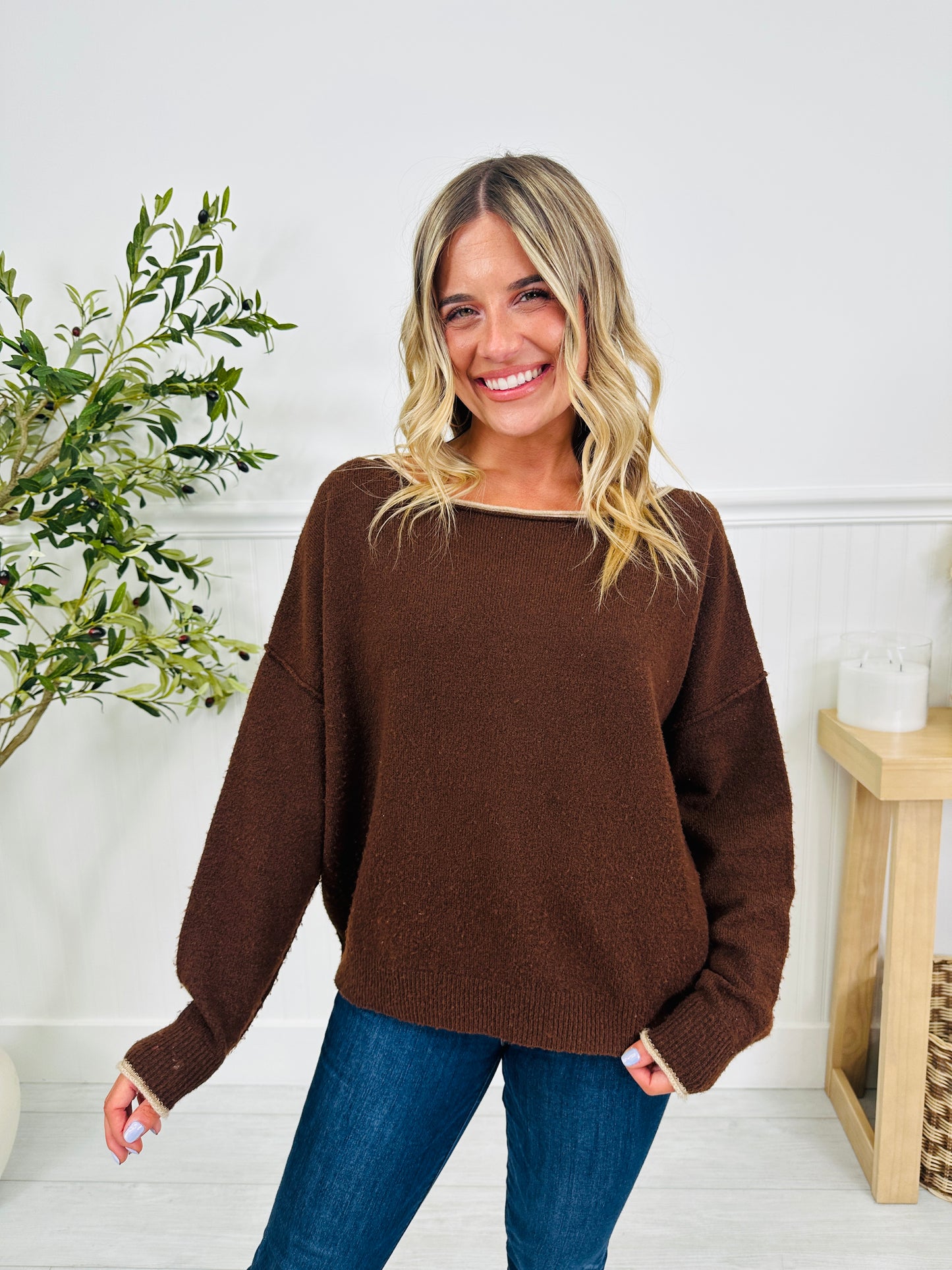 The Espresso Lane Top In Brown