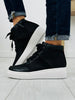 City Bound Sneakers In Black
