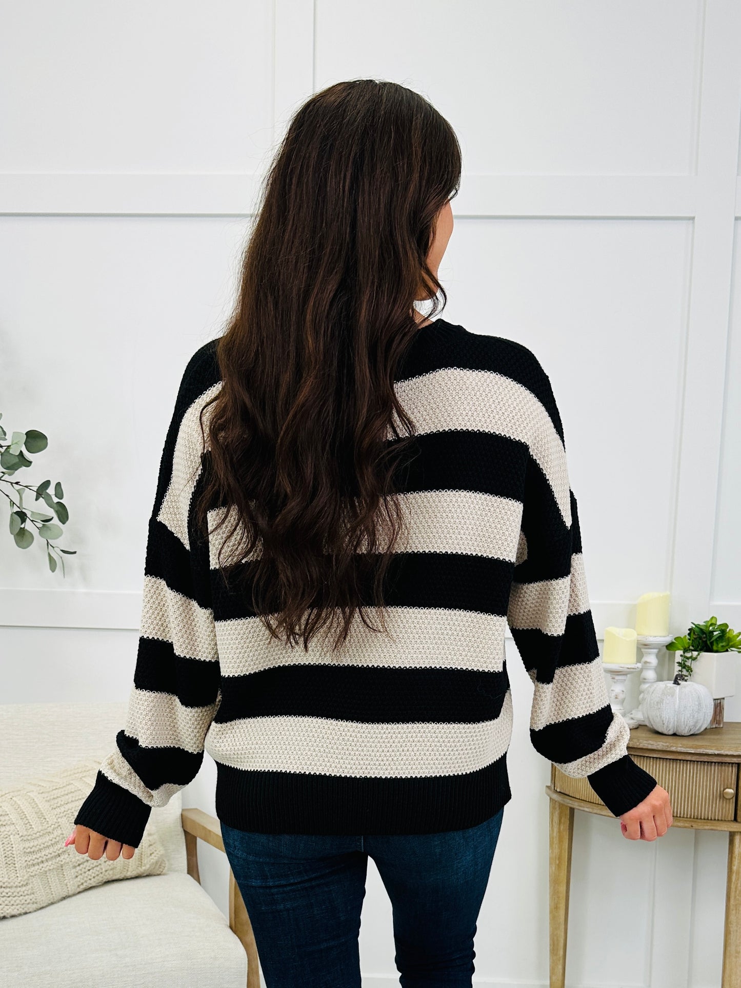 Cabin Daydream Sweater In Black