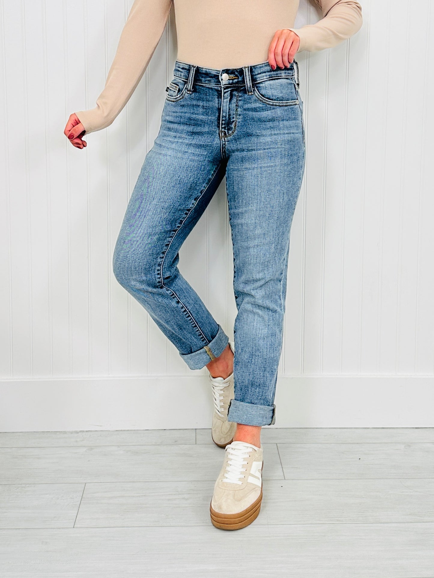 Judy Blue Instant Classic Slim Fit Jeans in Reg/Curvy