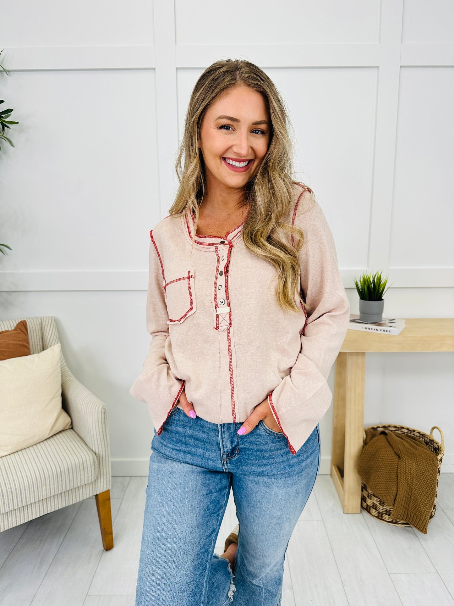 Outline Touch Top in Taupe