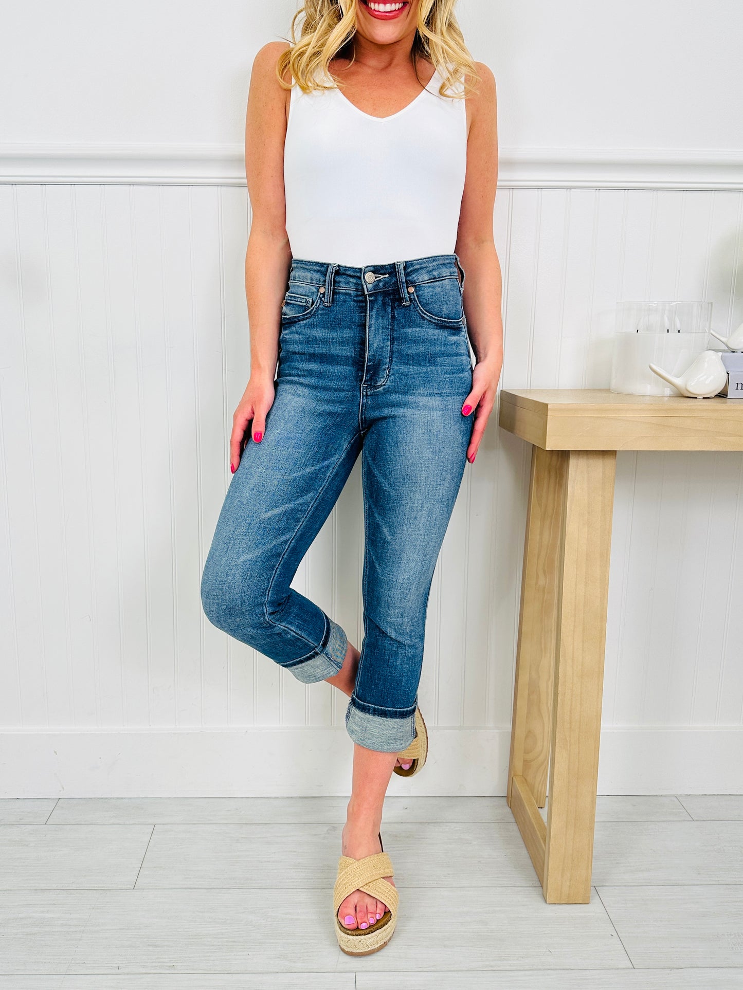 Judy Blue Glow Up Tummy Control and Butt Lifting Capris