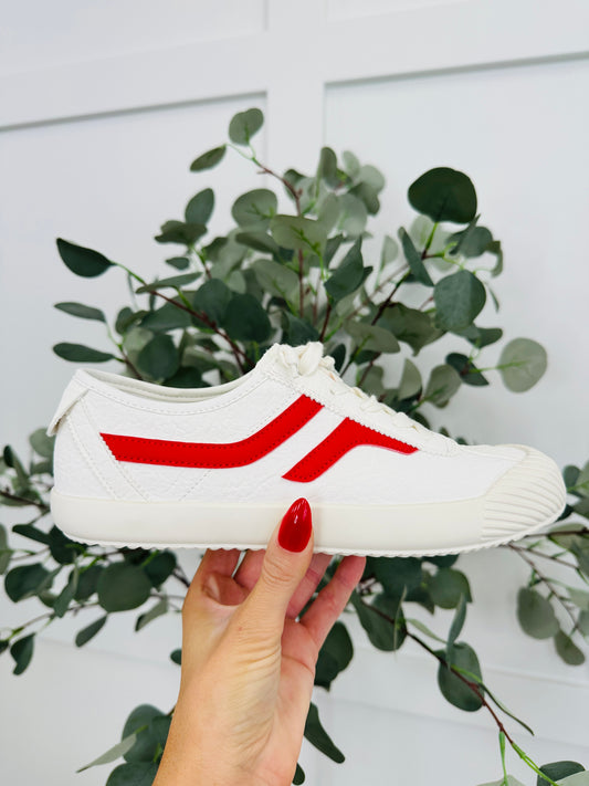 Metro Move Sneakers In Off White/Red