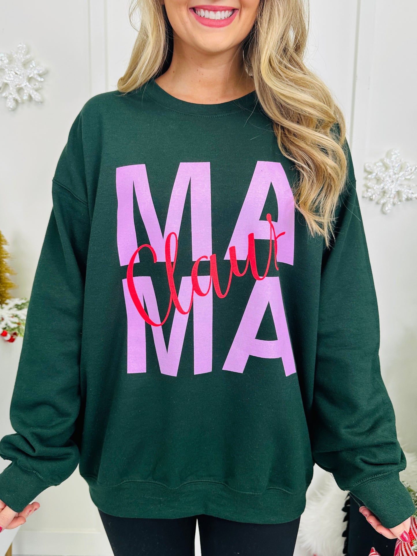 Mama Claus Graphic Crewneck Sweatshirt