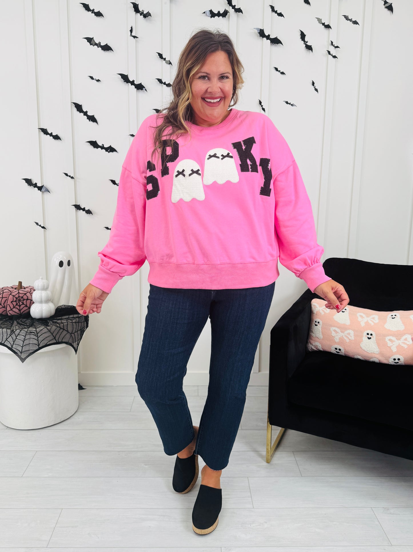 Spooky Storyline Pullover