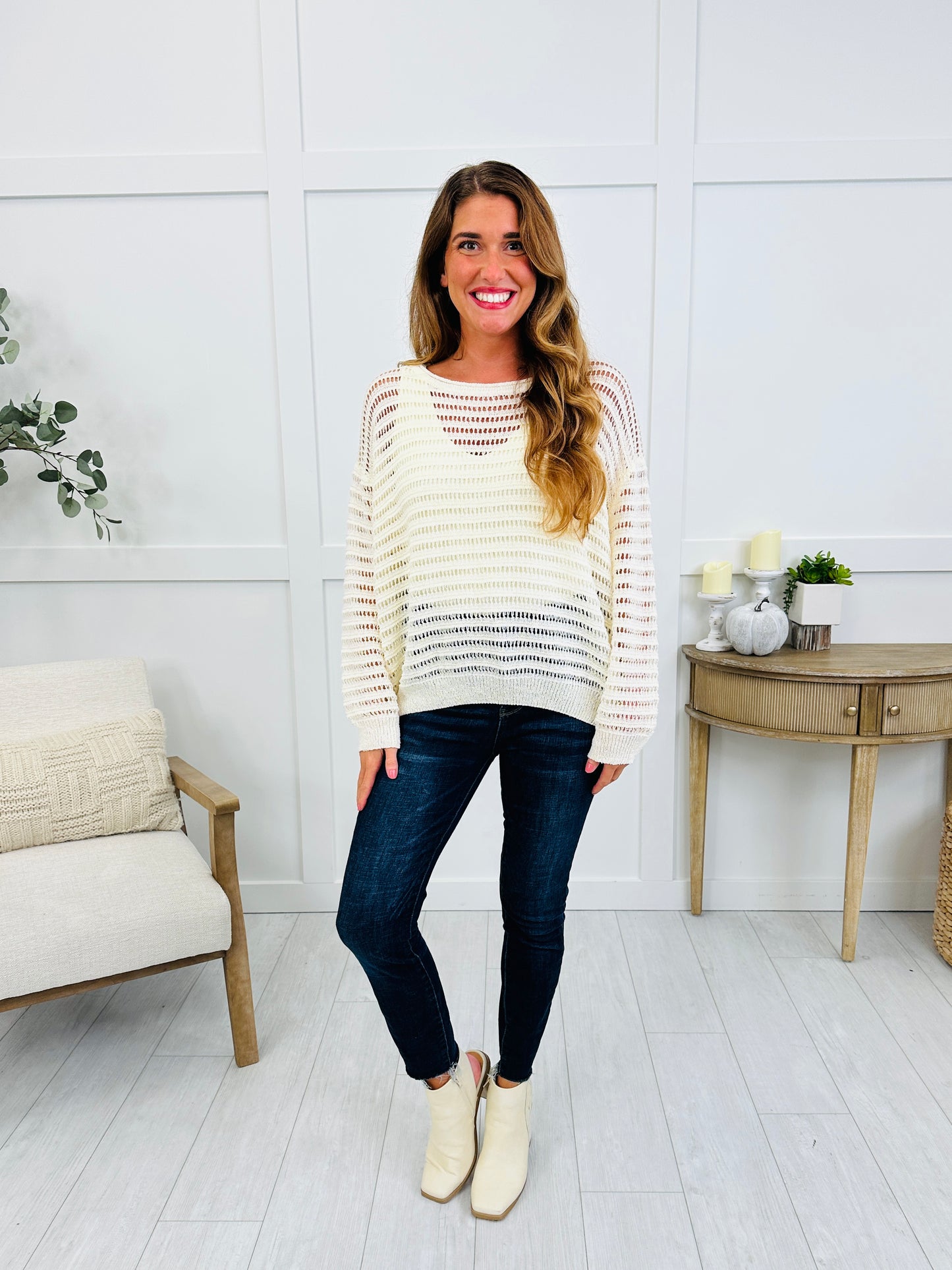 Catch That Breeze Top In Ivory