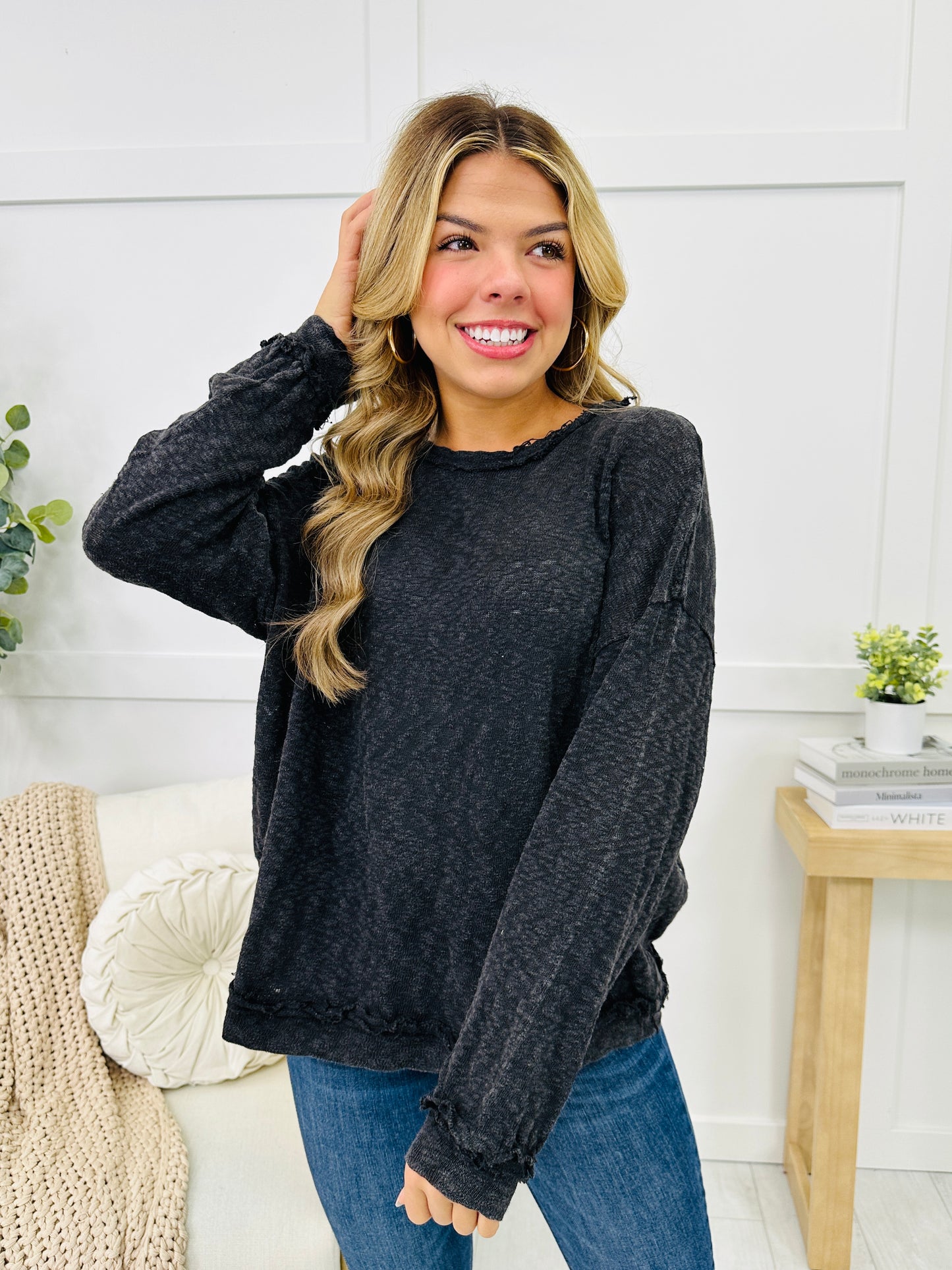 Resisting Your Charm Sweater- Multiple Colors!