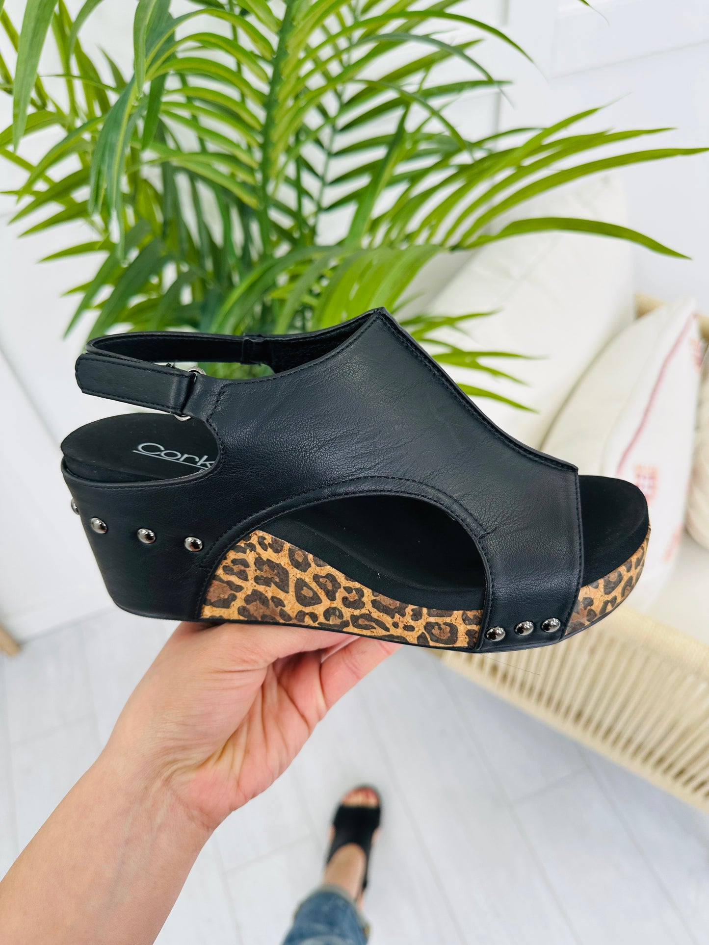 Strut Your Spots Wedges In Black Smooth Leopard